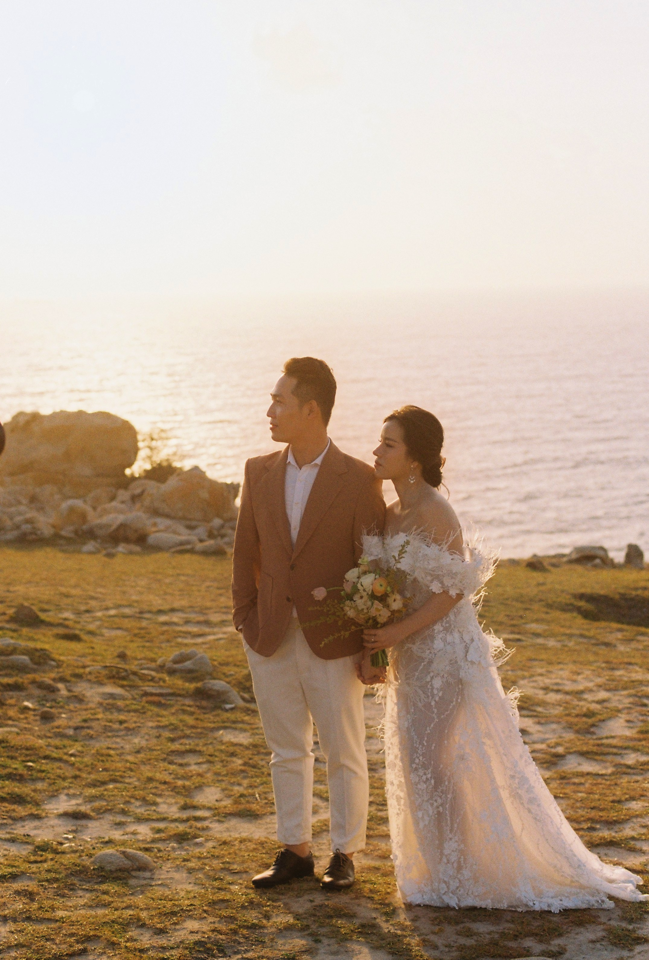 J&V | VINH HY. Anns wedding photography
