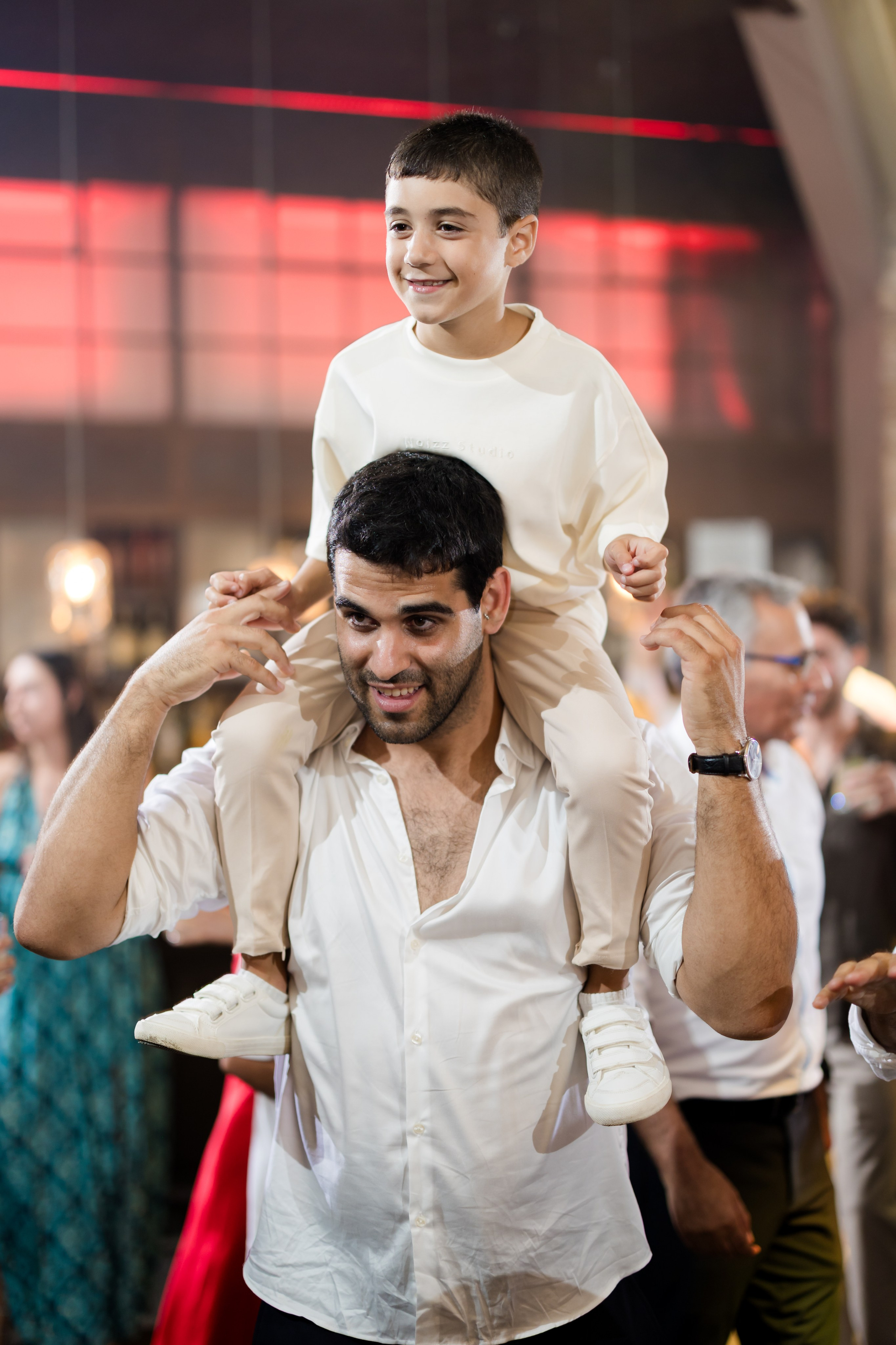 Loya & Alon. AMIR BUCHNIK PHOTOGRAPHER