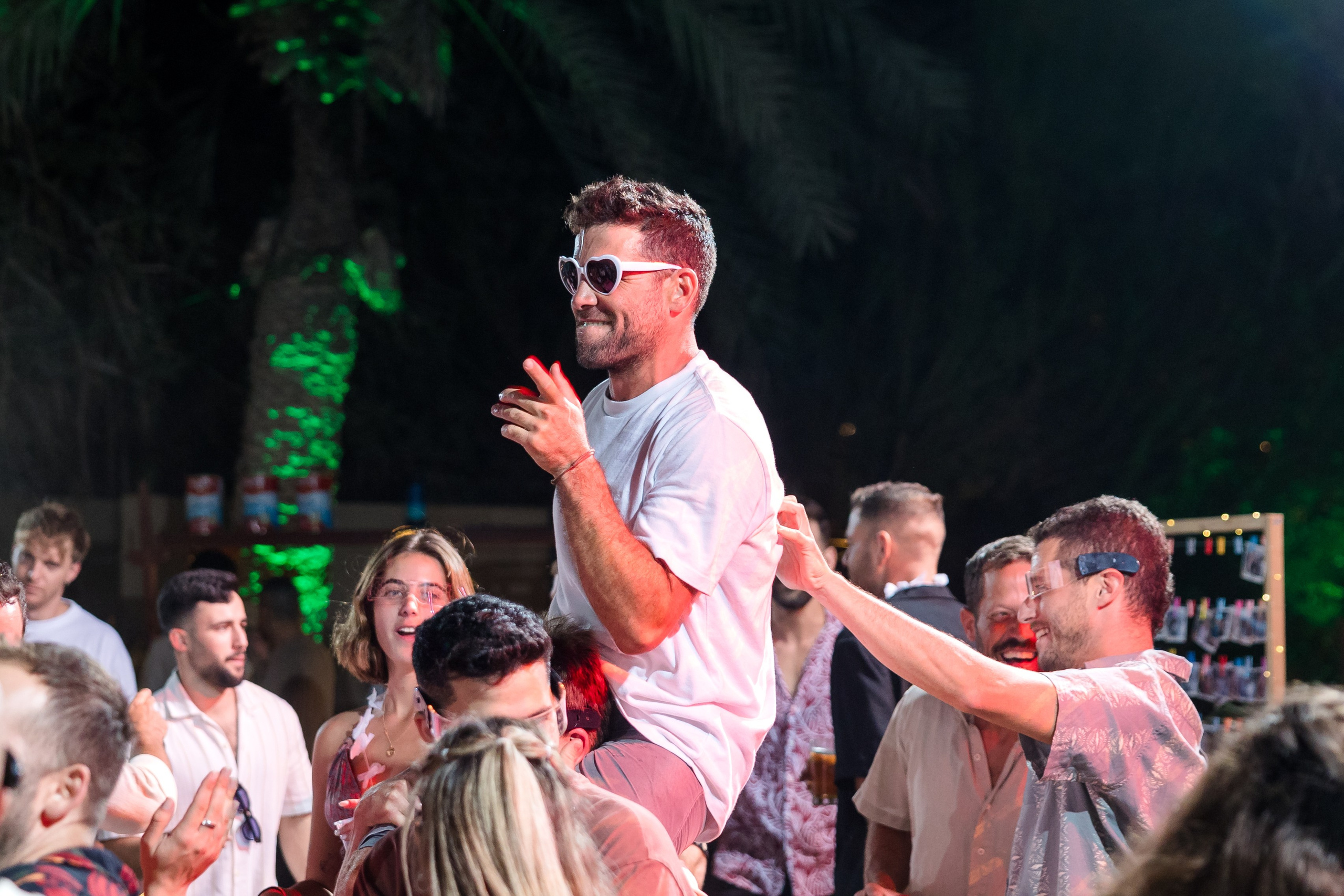 Shirley & Yoav. AMIR BUCHNIK PHOTOGRAPHER