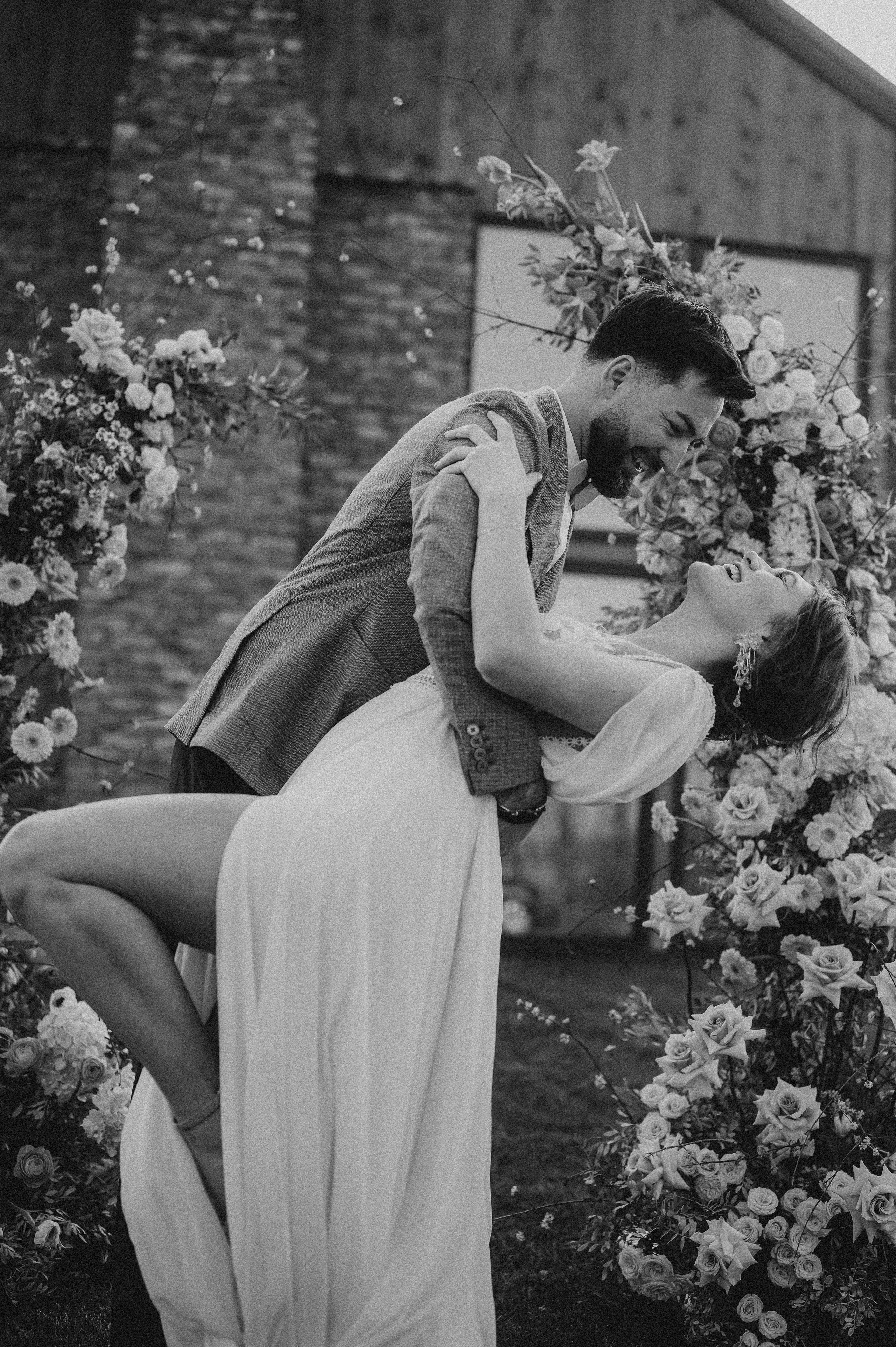 Fotograf nunta iasi fotograf evenimente fotograf nunta pret oferta. Proud Vision Weddings | Wedding Photography & Film — Servicii profesionale Foto Video Nunta Iasi