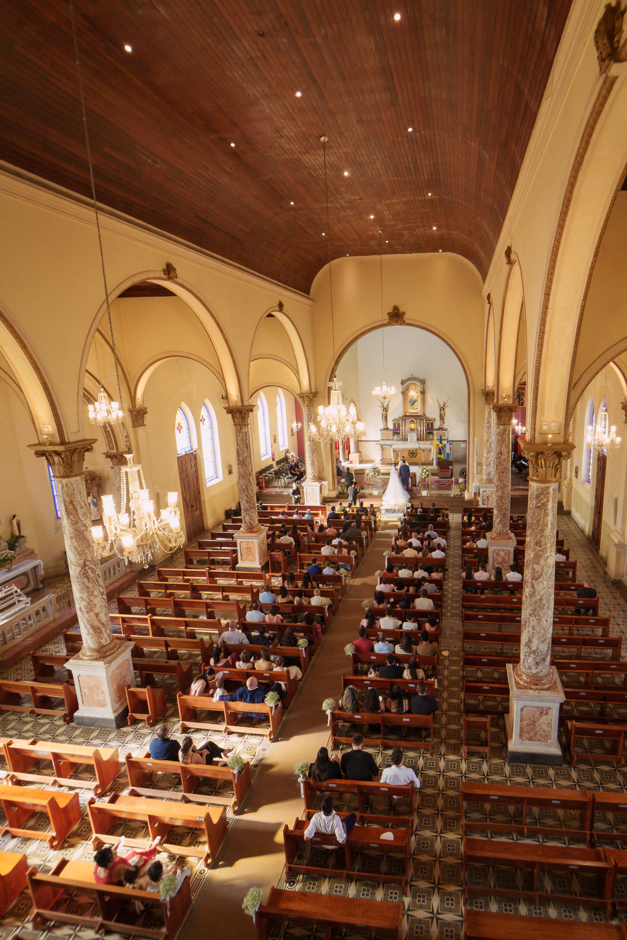 História de Aline & Gabriel. O Casal Dos Noivos