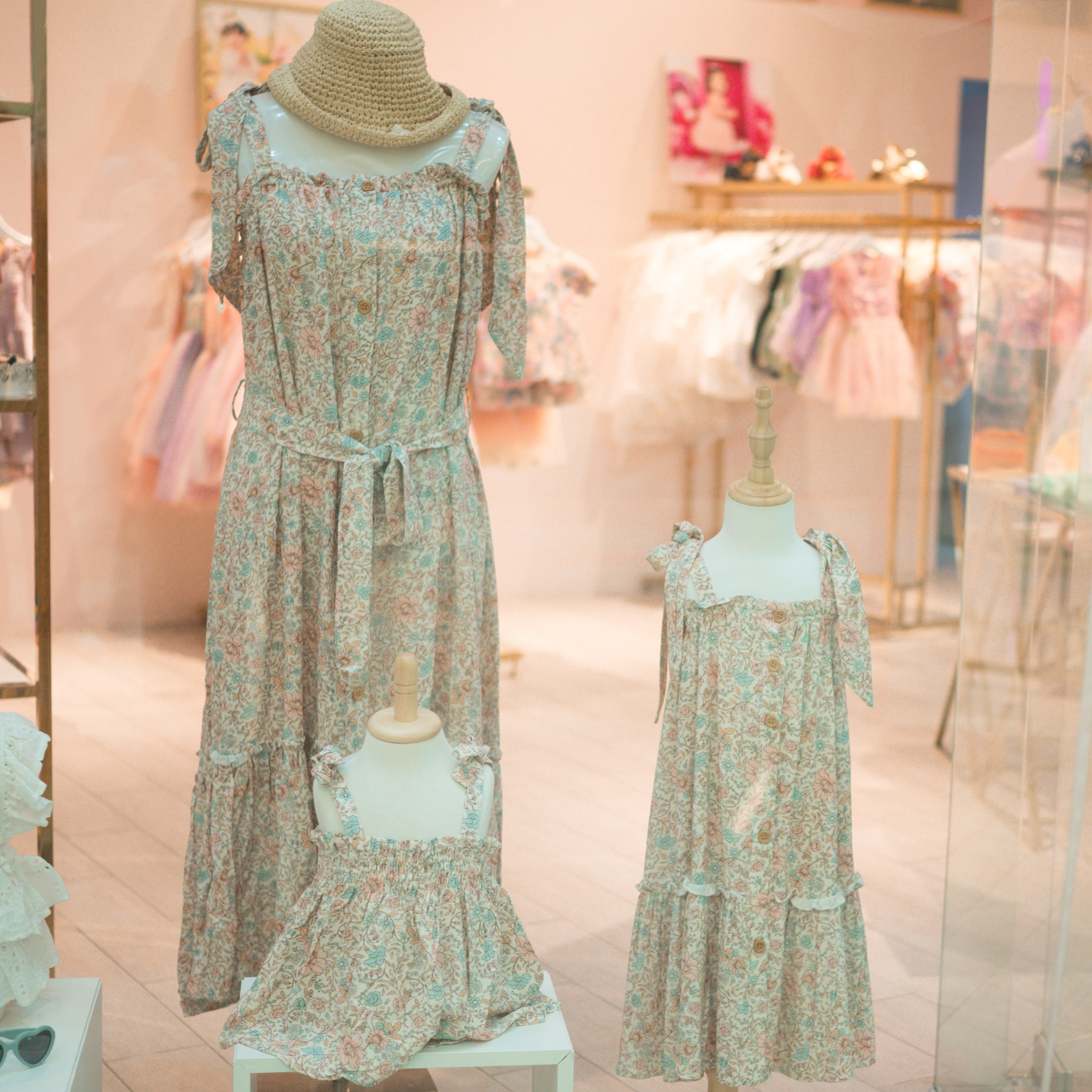 Product photography. Kids and Family photographer in UAE (Dubai, Abu Dhabi) Svetlana Tsoy