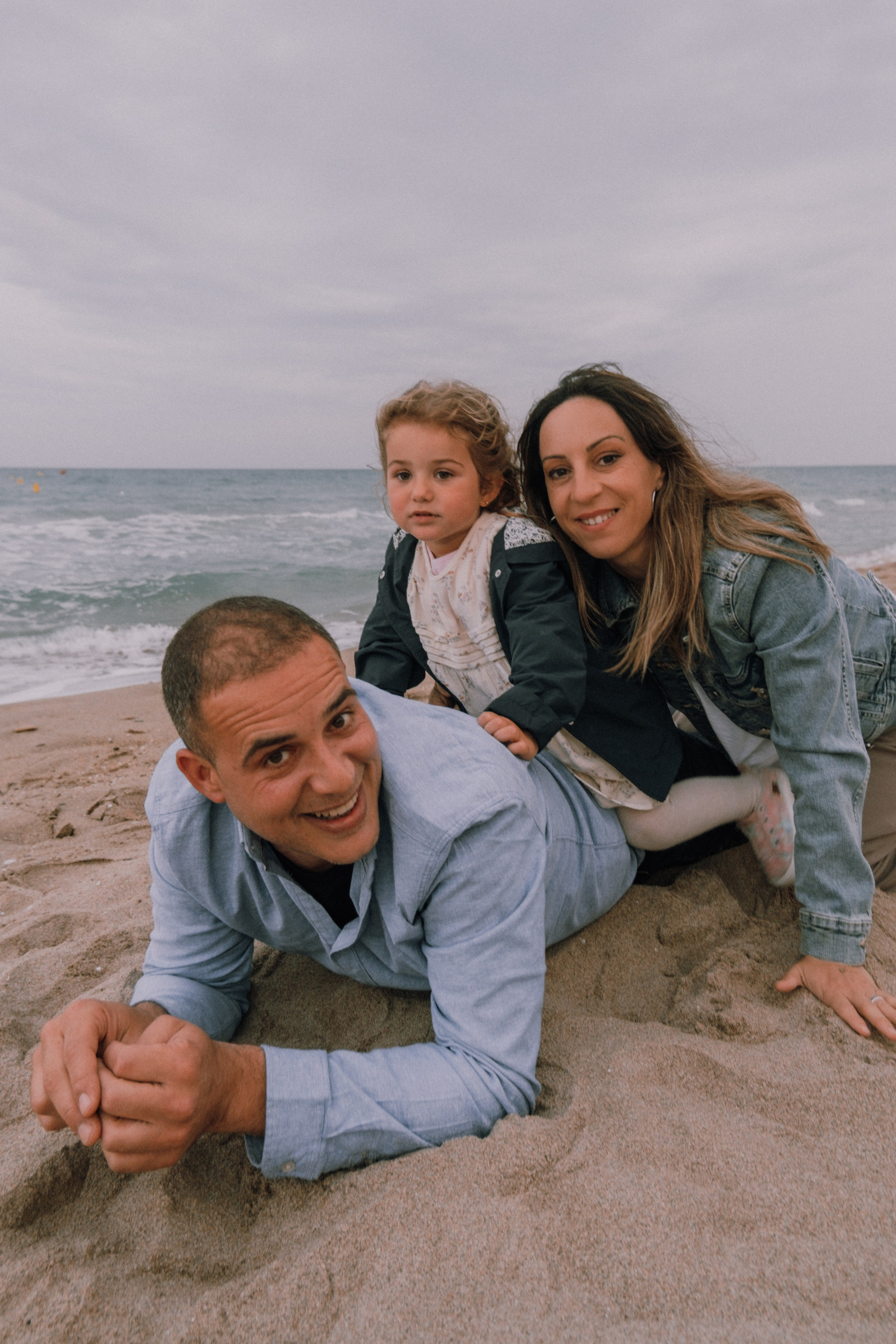 Семейная фотосессия на пляже. Профессиональная фотосъемка в Калафелле — Елена Медведева