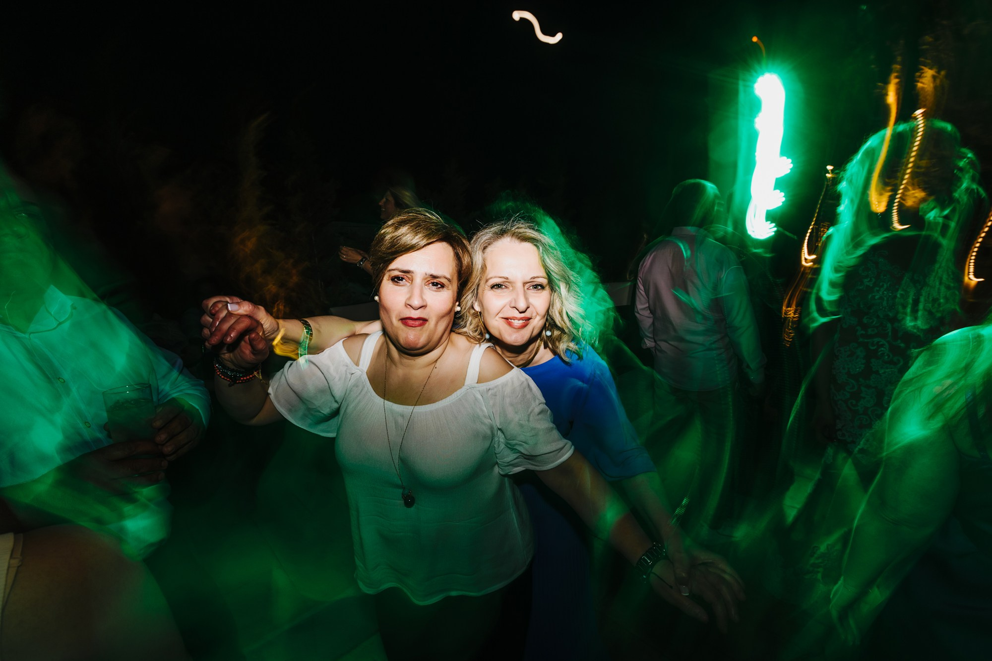 Lambros-Adriana. Fotograf și videograf de nuntă R. Moldova, Romania