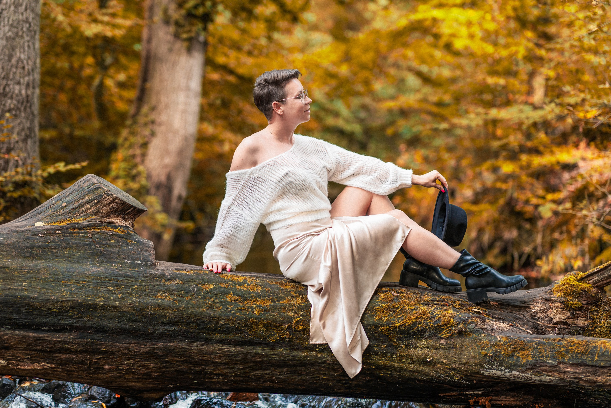 Herbst Fotoshooting | Emotionale Outdoor Fotos im Herbst – OWL. Hochzeitsfotografin in Gütersloh | Authentische Hochzeitsreportagen | TK Photographie