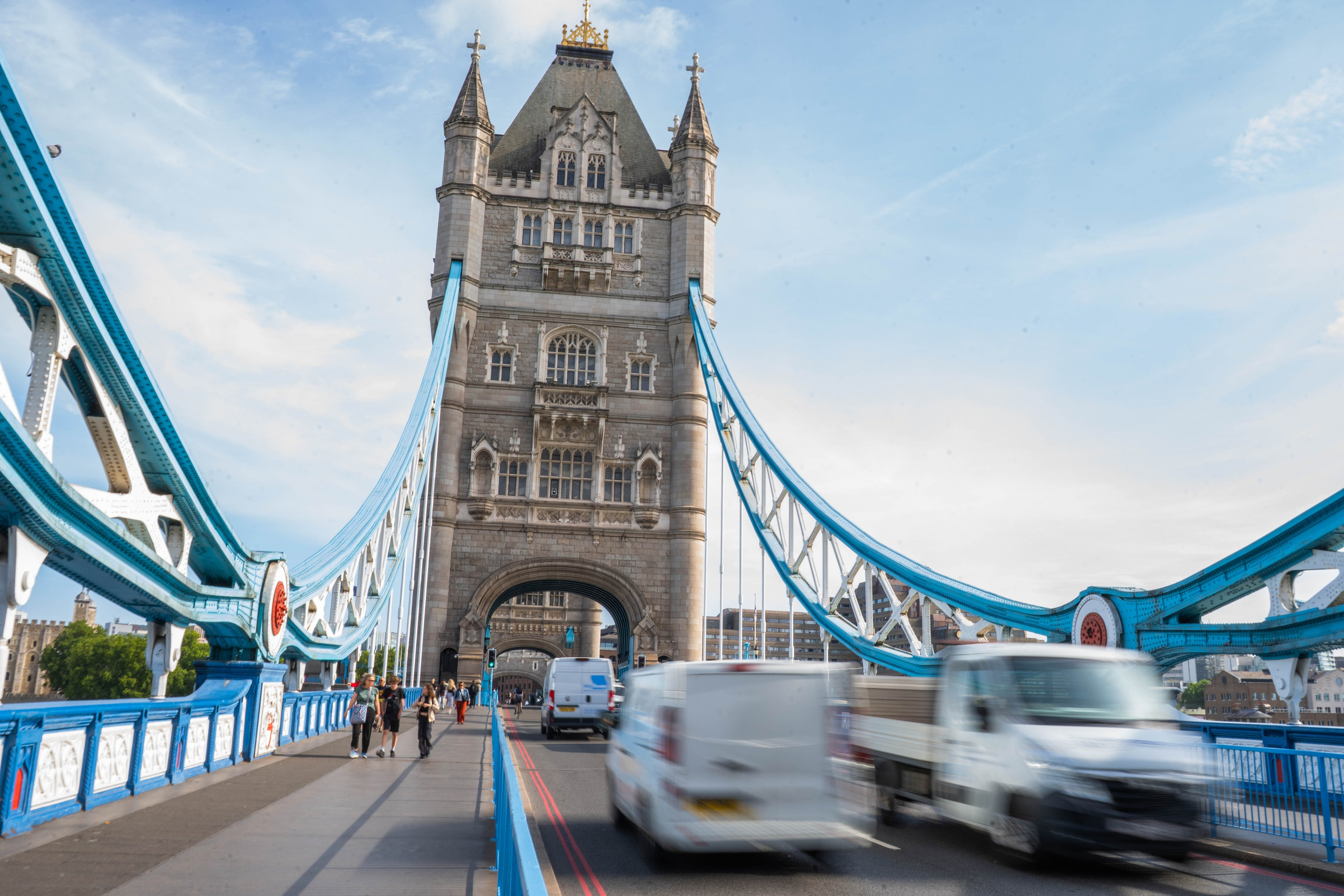 STREET PHOTOHGRAPHY. Alecsandru Braicu — Sports Photographer