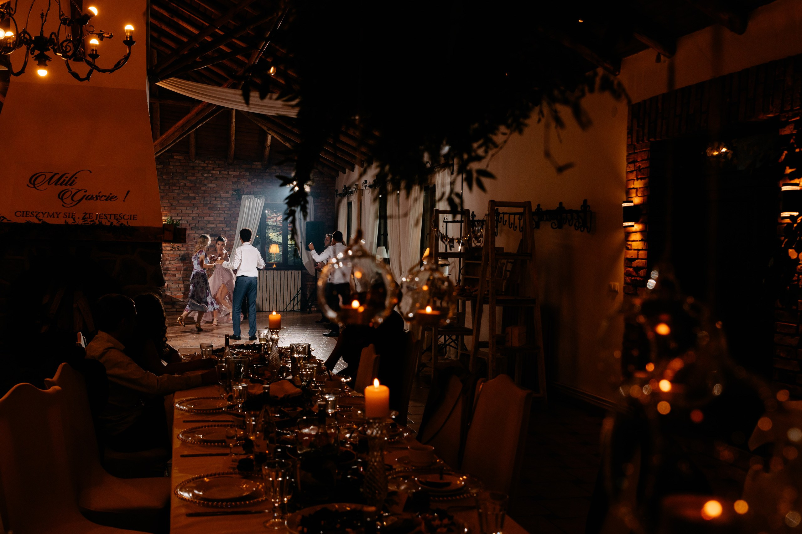 Marta ♡ Piotrek. Fotograf Ślubny Warszawa - Sesje Biznesowe Rodzinne Eventy