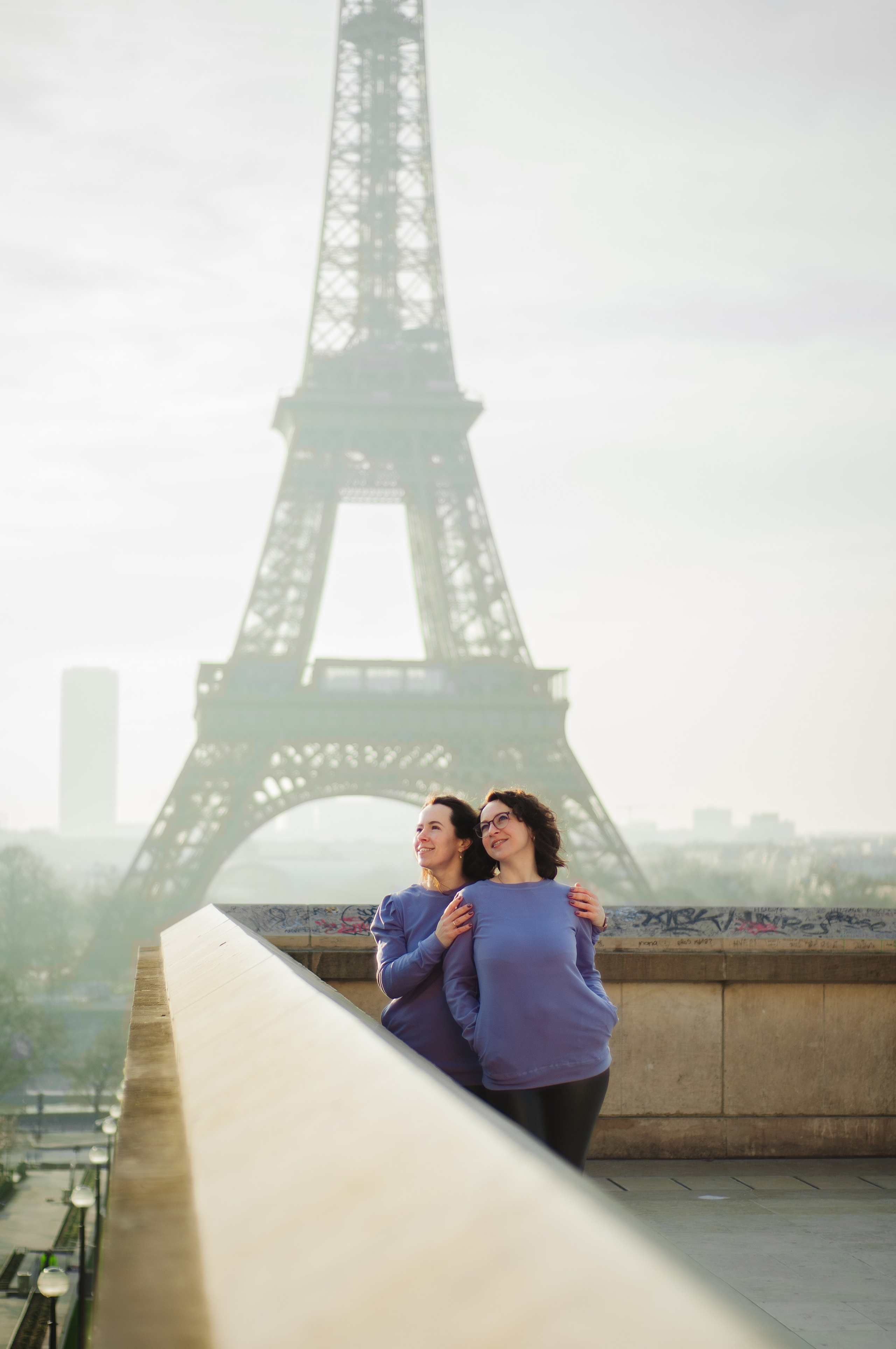 Фотосессия с подругой в Париже. Фотограф в Париже Полина Осипова