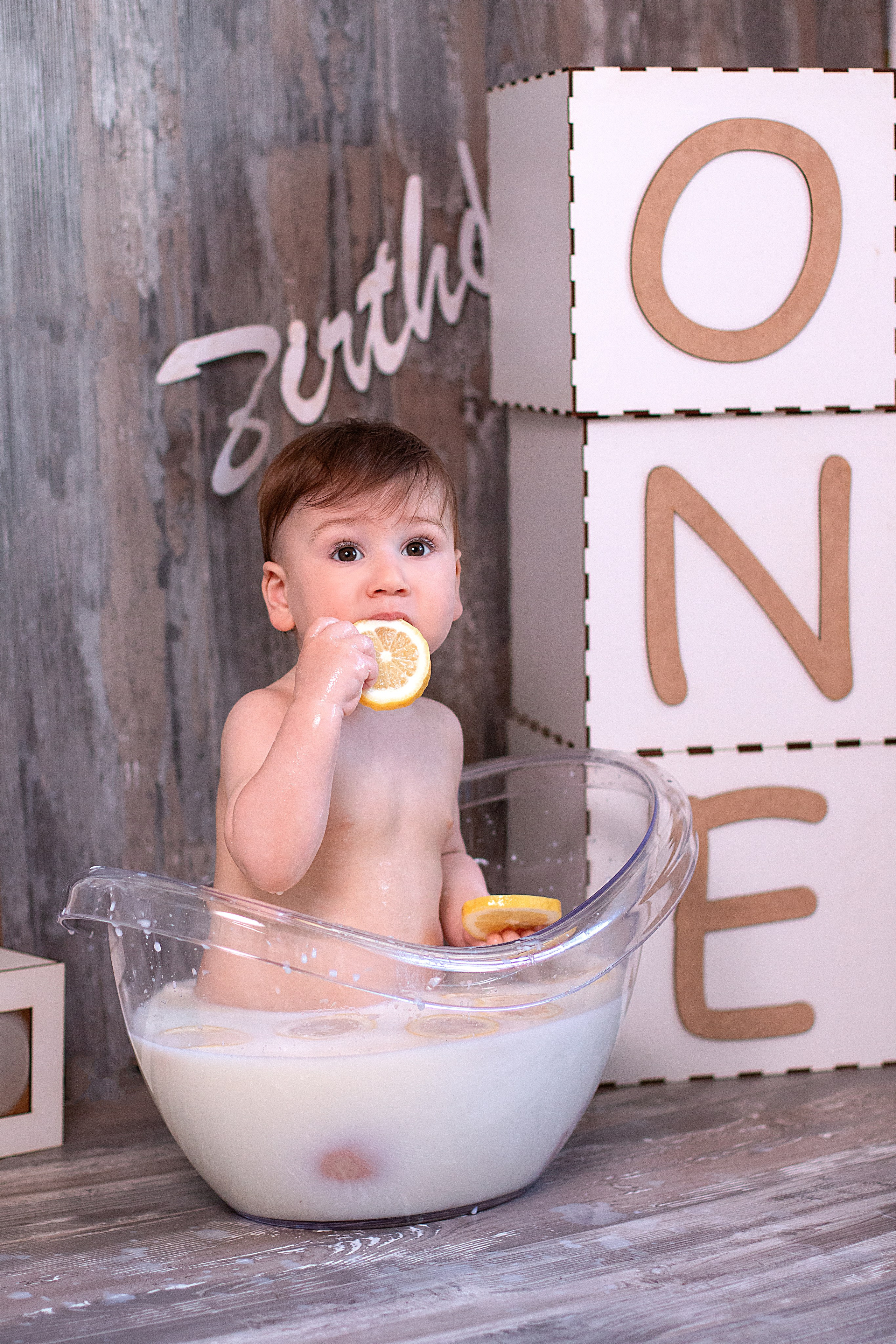 1 год. Детский и семейный фотограф в г. Бельцы