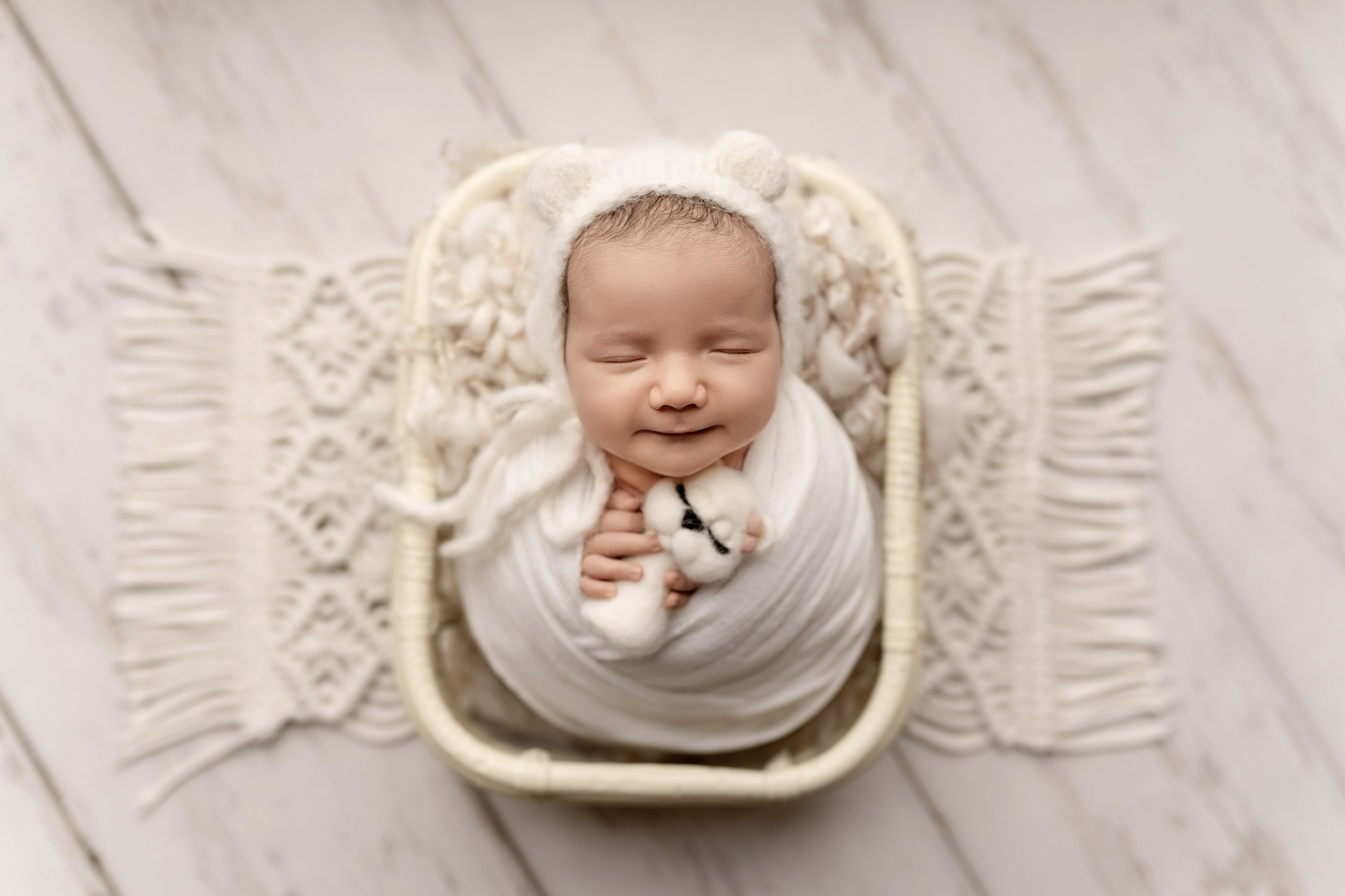 Esu Aleksandra naujagimių ir kudikių fotografė iš Vilniaus