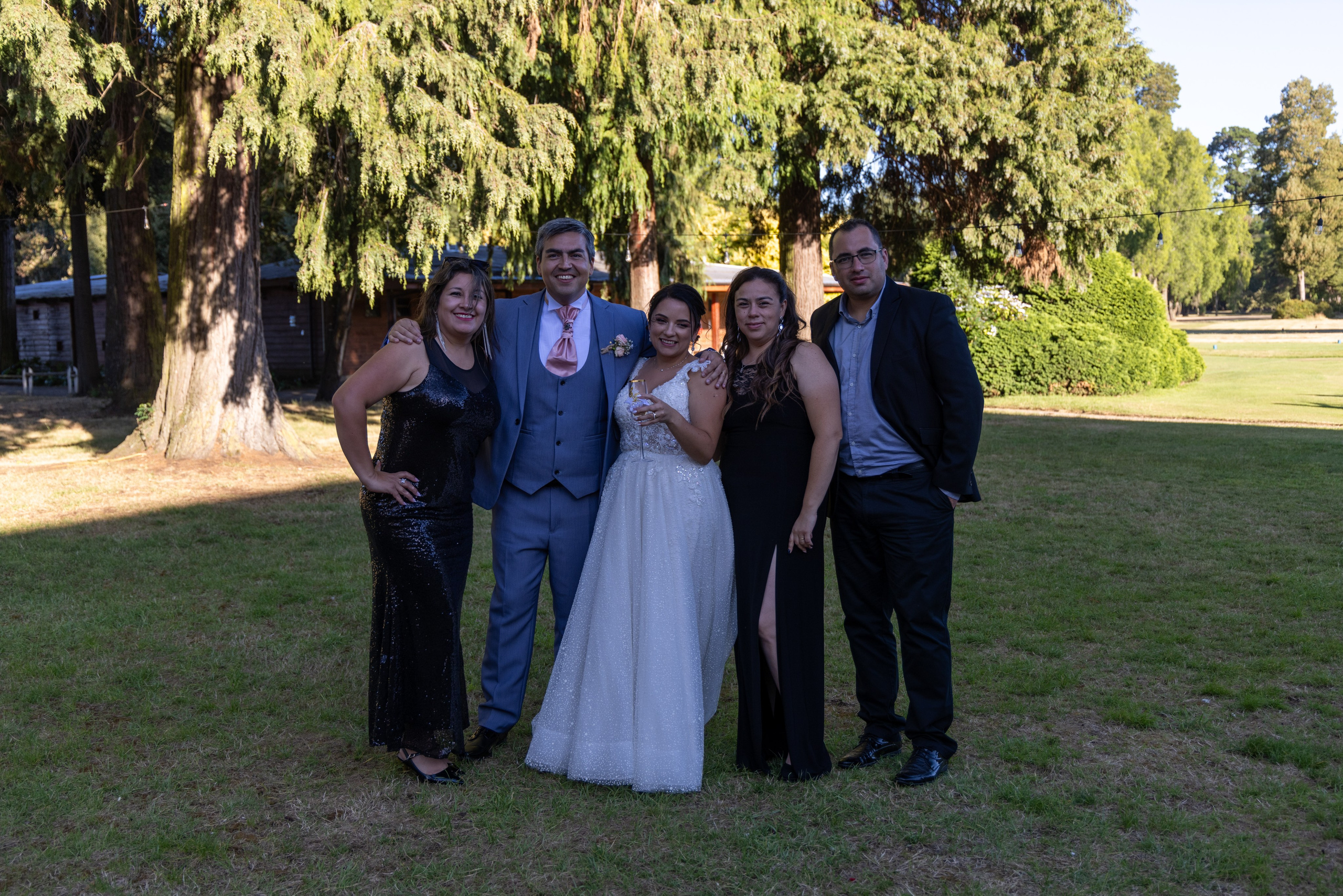 Katherin y Daniel. Dinka & Emilio - El arte de preservar lo que no se repite