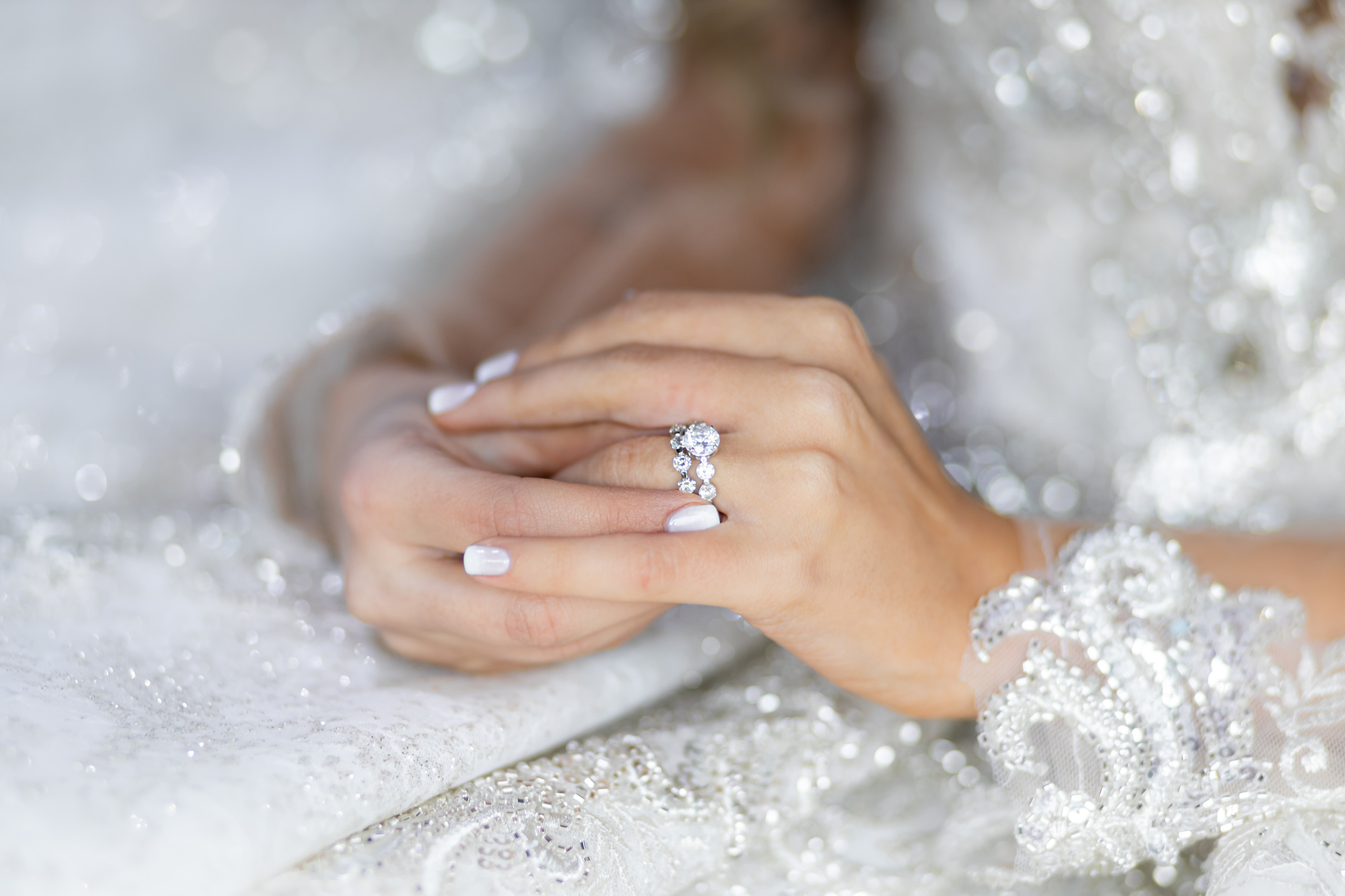 Natalie and Ghasan. Wedding and Event photography, Kisses + Veil