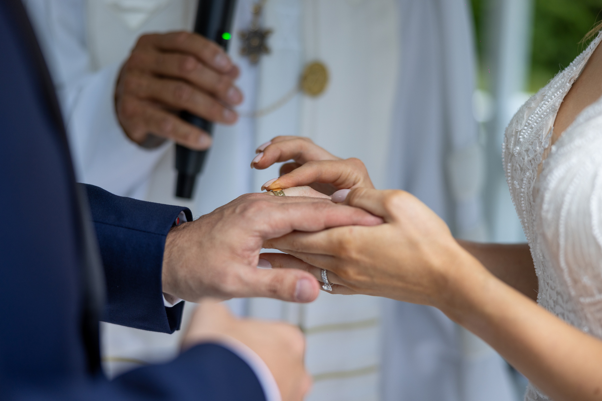 Wedding day: Elizabeth and Ruslan. Wedding and Event photography, Kisses + Veil