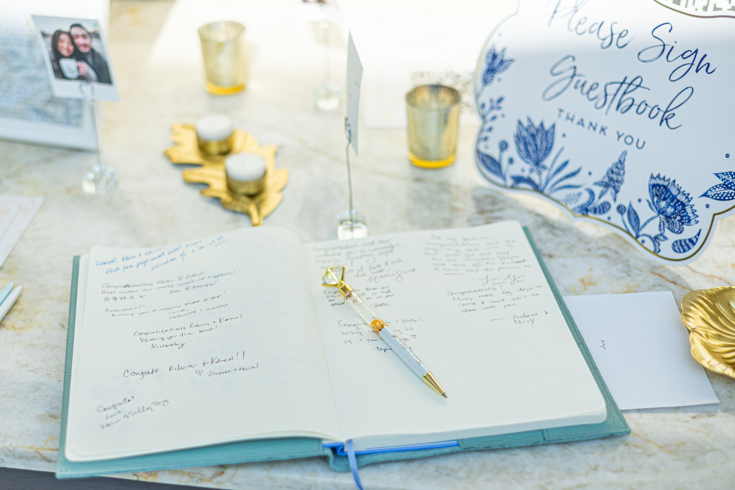 Karen and Edwin. Wedding and Event photography, Kisses + Veil