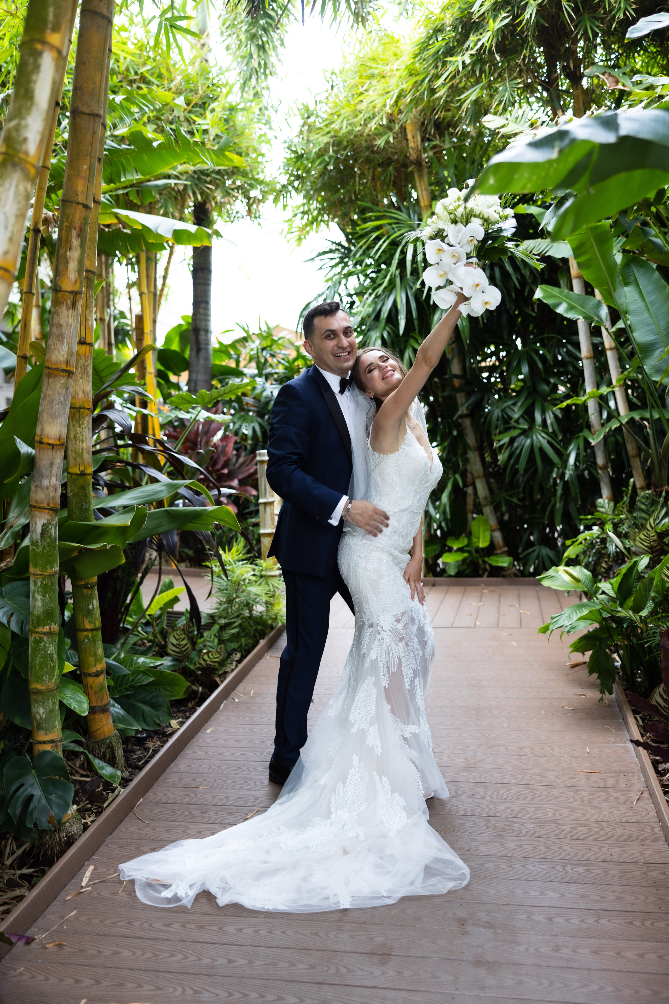 Wedding day: Elizabeth and Ruslan. Wedding and Event photography, Kisses + Veil