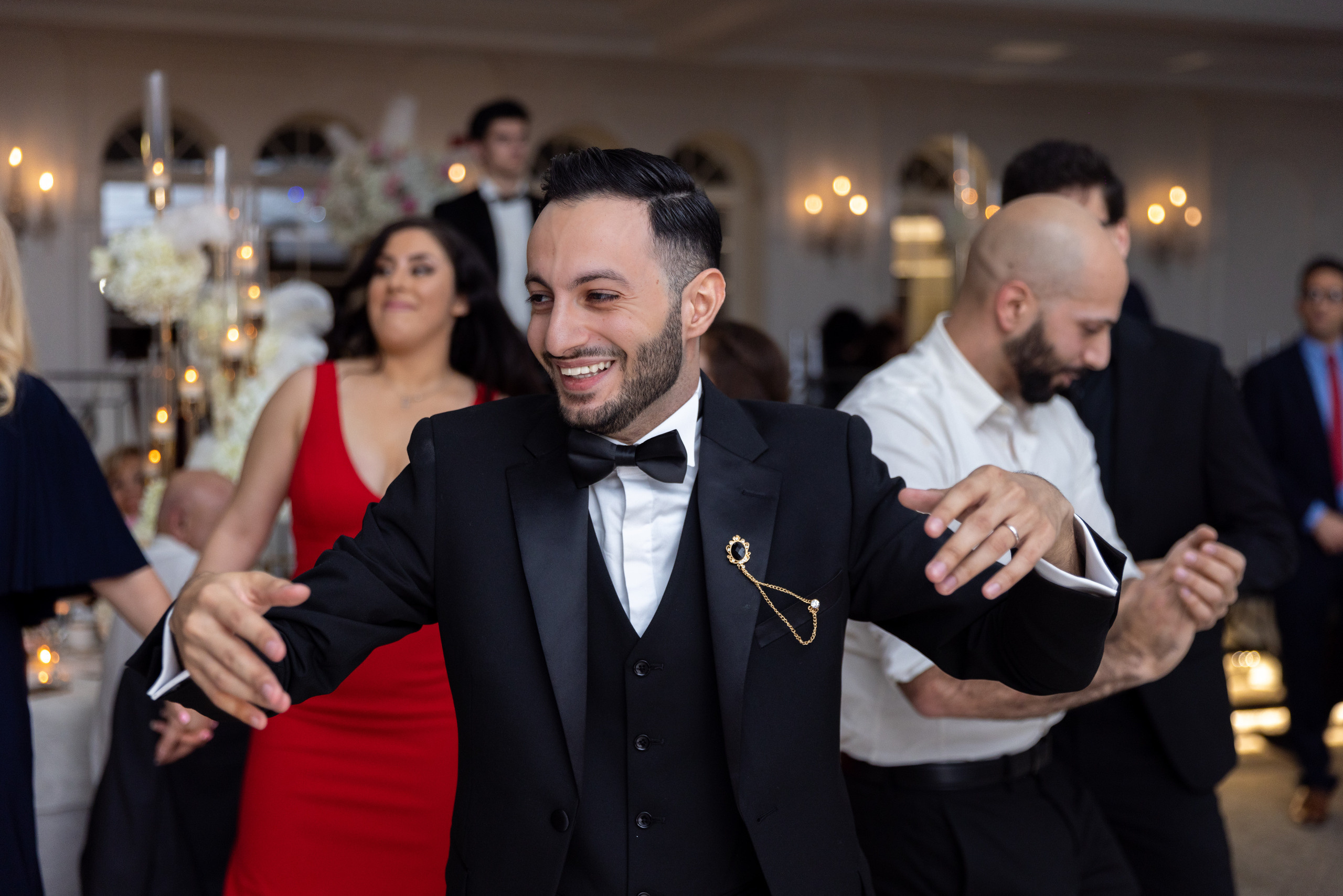 Natalie and Ghasan. Wedding and Event photography, Kisses + Veil