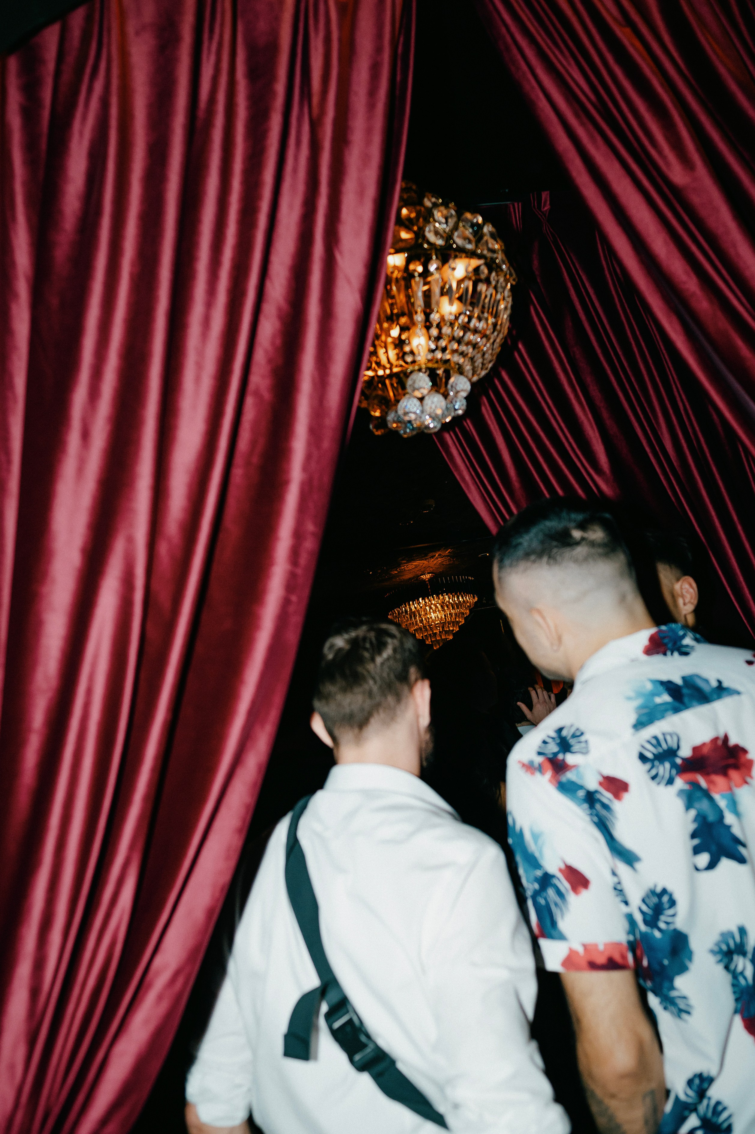 HIEP & TRINH / After wedding. Nhiếp ảnh gia đám cưới hàng đầu tại Thành Phố Hồ Chí Minh