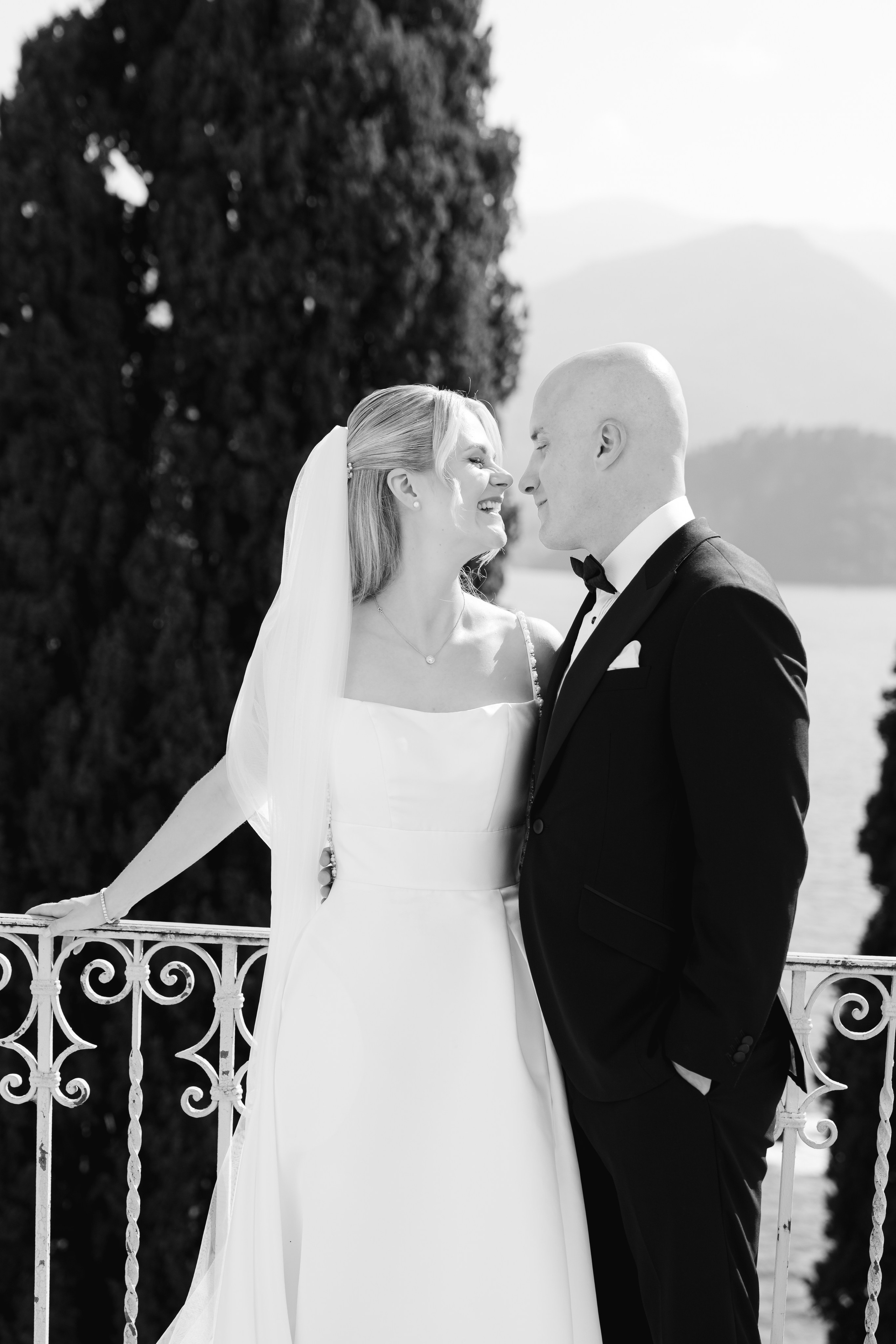 SIMONA AND SERDJIO_VILLA CIPRESSI_LAKE COMO. PHOTOGRAPHER IN ITALY