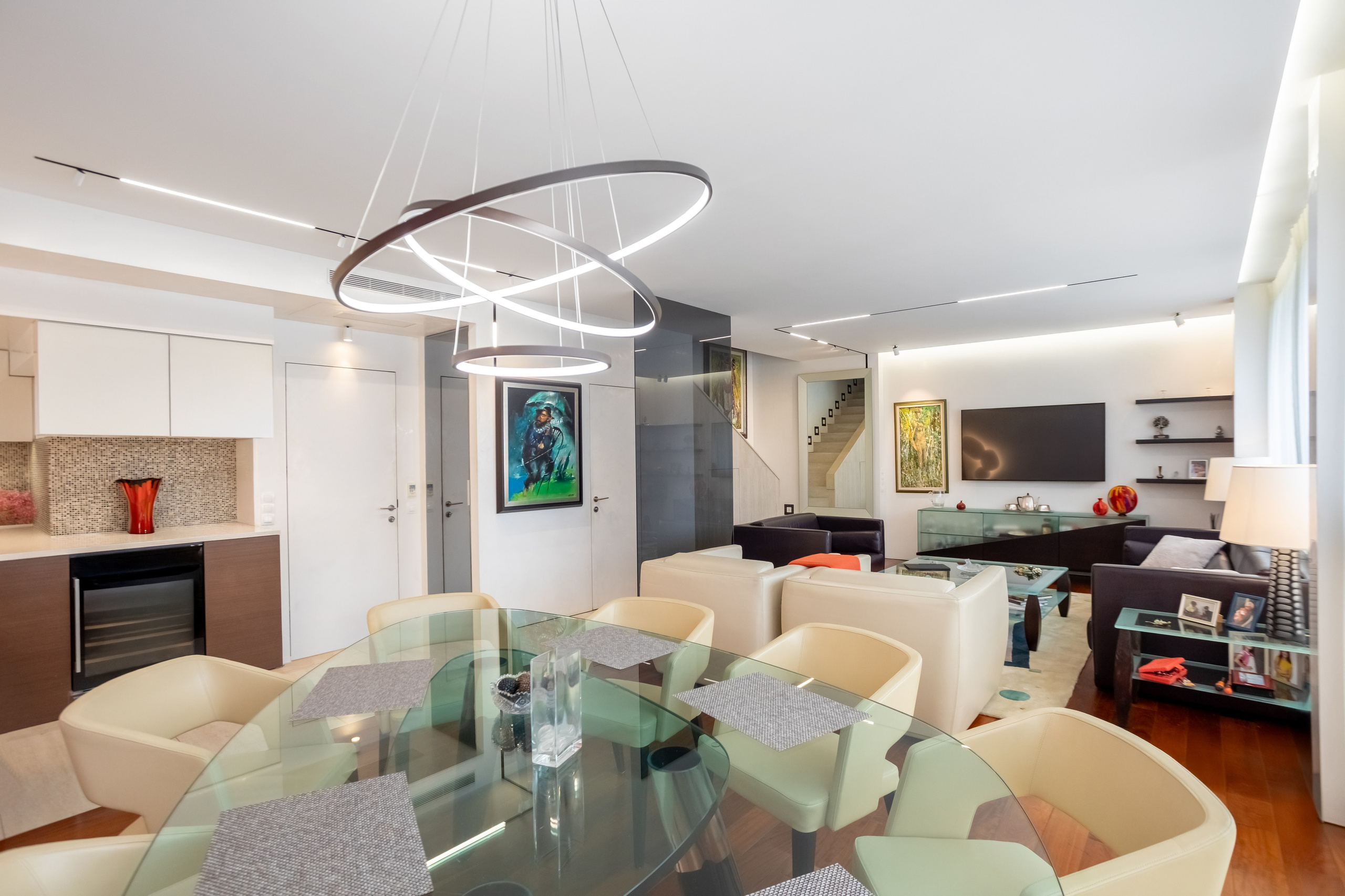 Photographer of property interiors in Israel for Booking and Airbnb