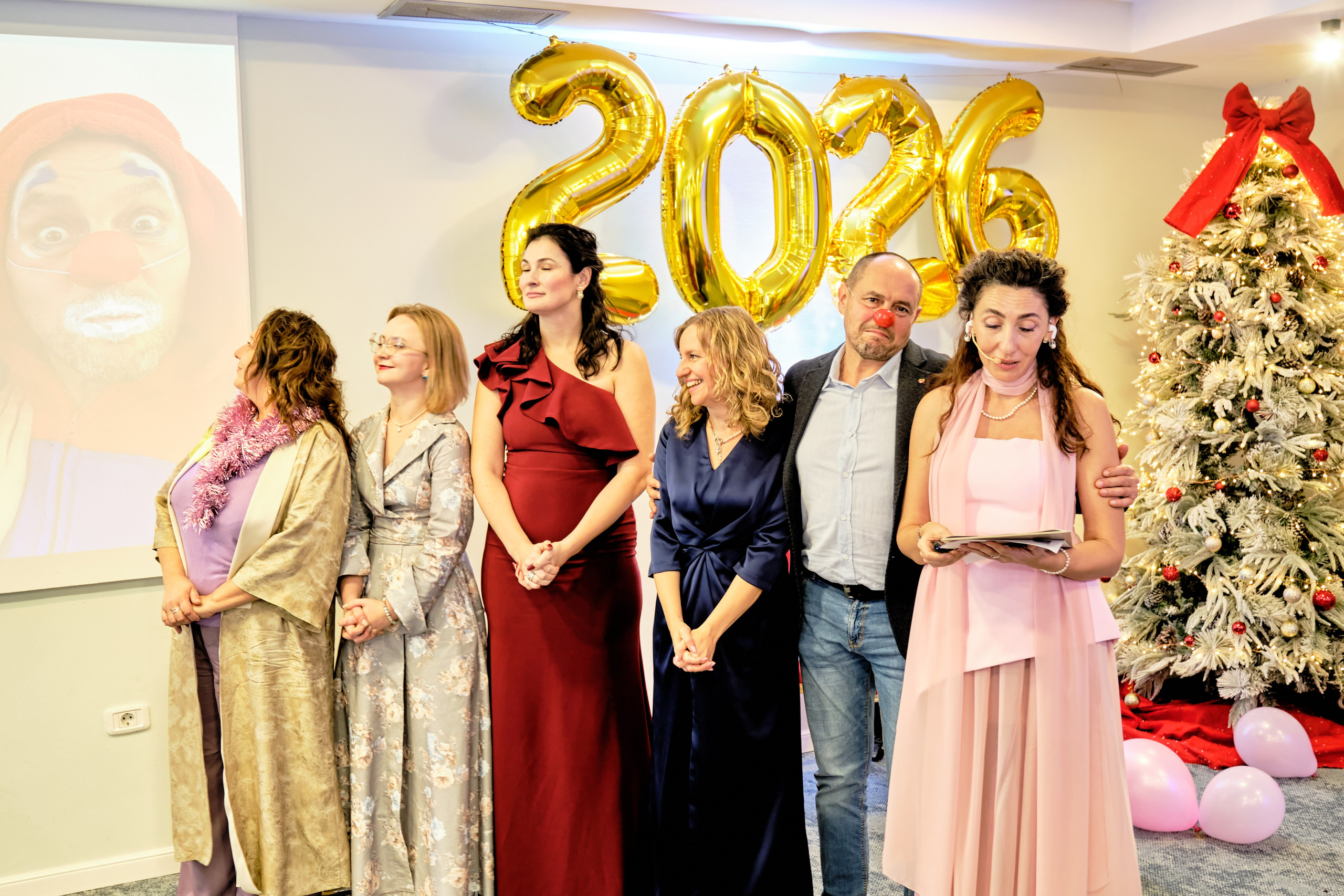 Фоторепортаж з благодійного Новорічного балу у Чорногорії. Портретний фотограф Альона Новгородцева