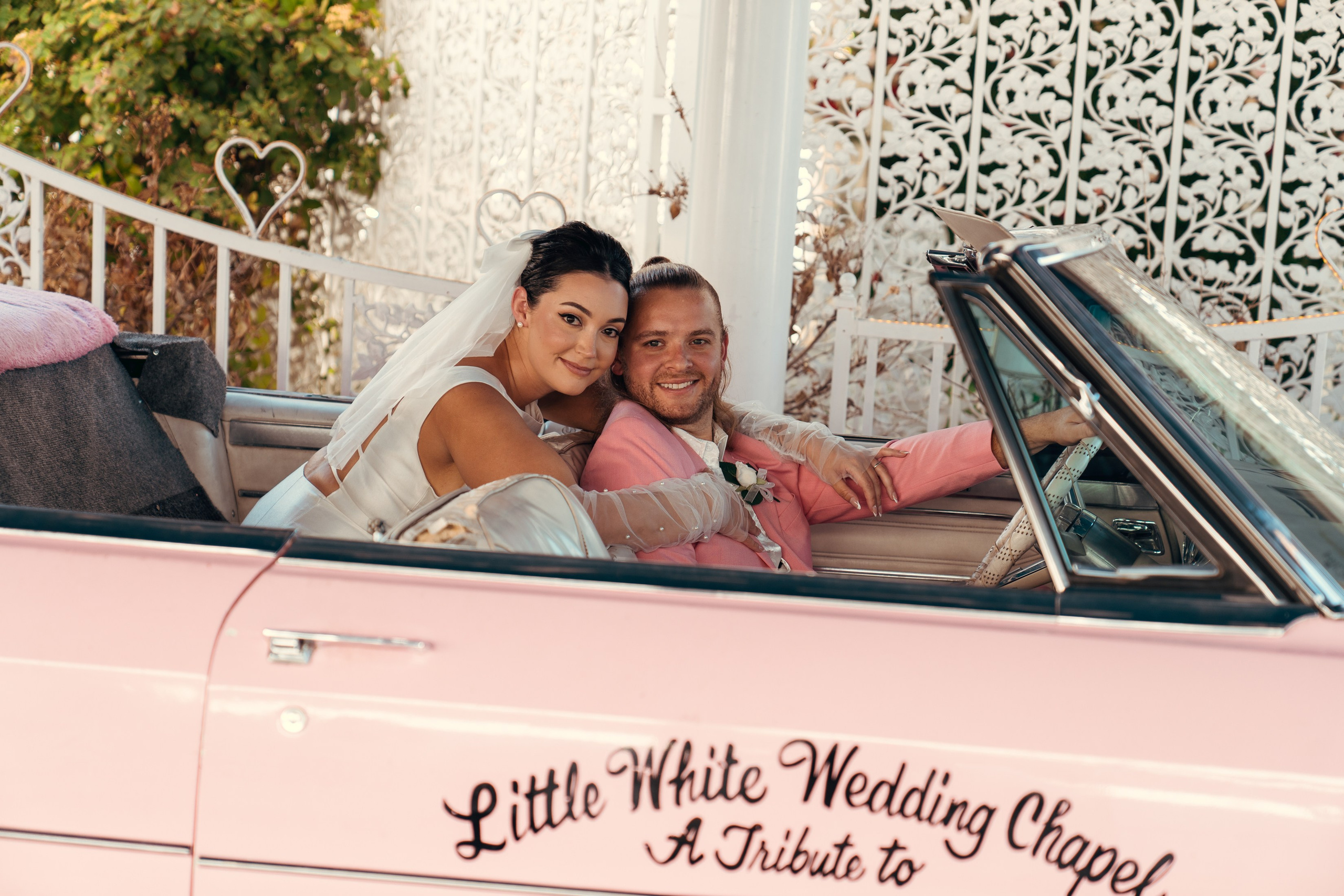 Joey&Afton. Wedding & elopement photographer Viktoriya Kravtsov. Las Vegas