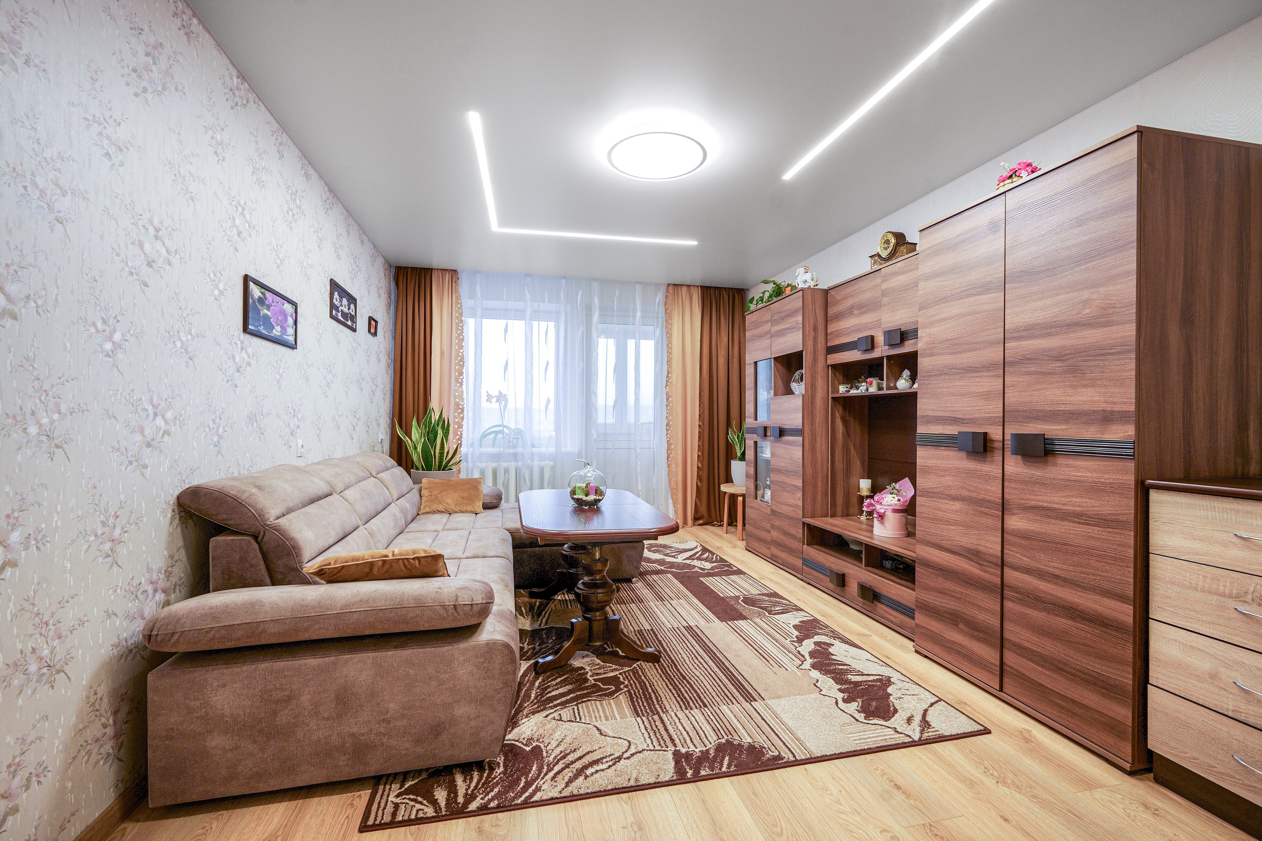 Vydūno g. 27. Elina Sapiega fotografė Vilniuje