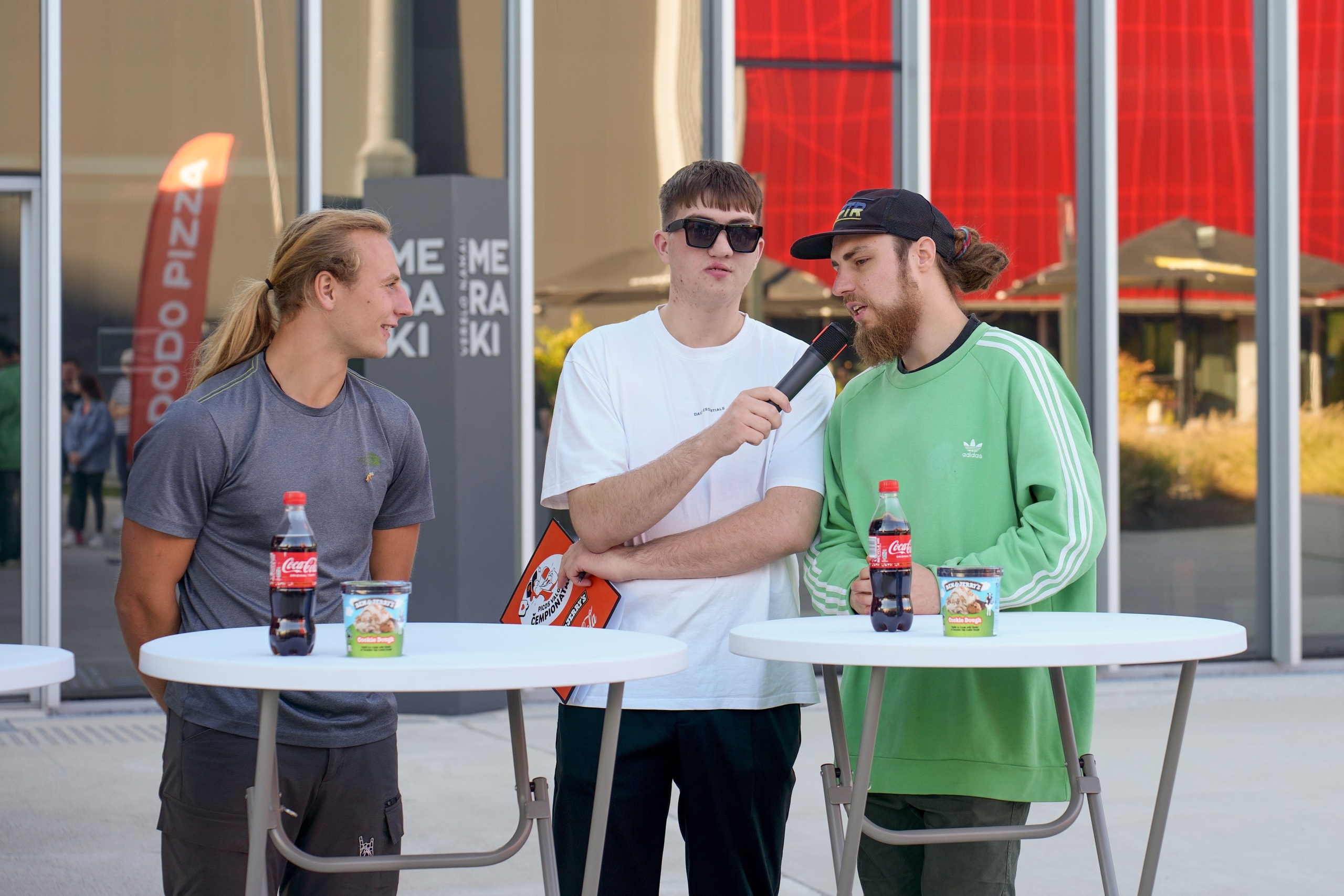 Dodo Pizza Picų Valgymo Čempionatas!. Elina Sapiega fotografė Vilniuje