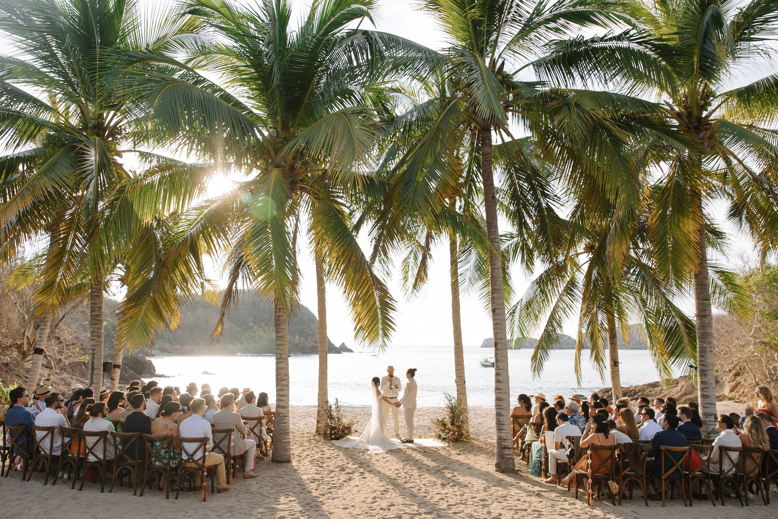 Playa Careyes, Casa Tauro. Wedding photographer Mexico Sayulita Puerto Vallarta Punta Mita Cabo