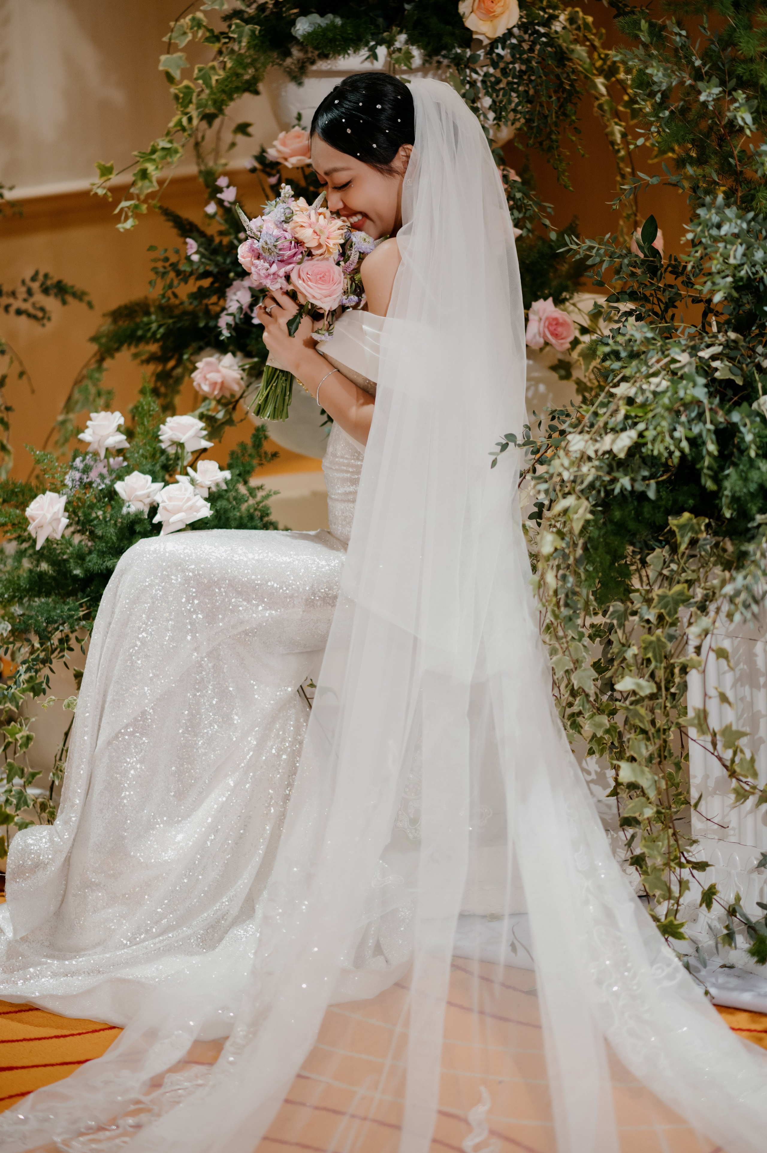 KHANG & QUYEN / Lavela Hotel. Saigon Wedding Present | Art Beyond Moments