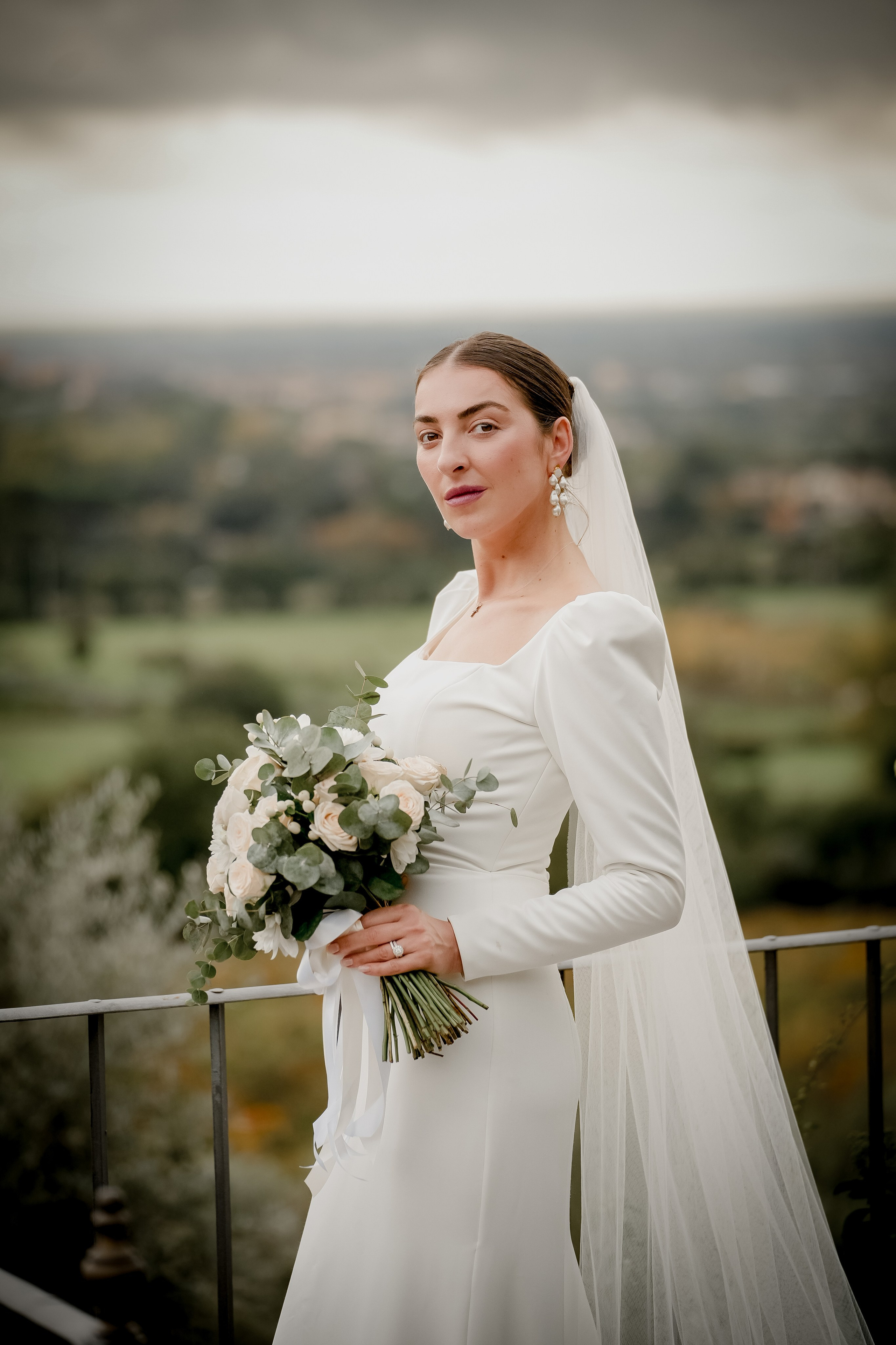Elopment in Cortona. Villa Falconiere. Wedding Photographer in Italy