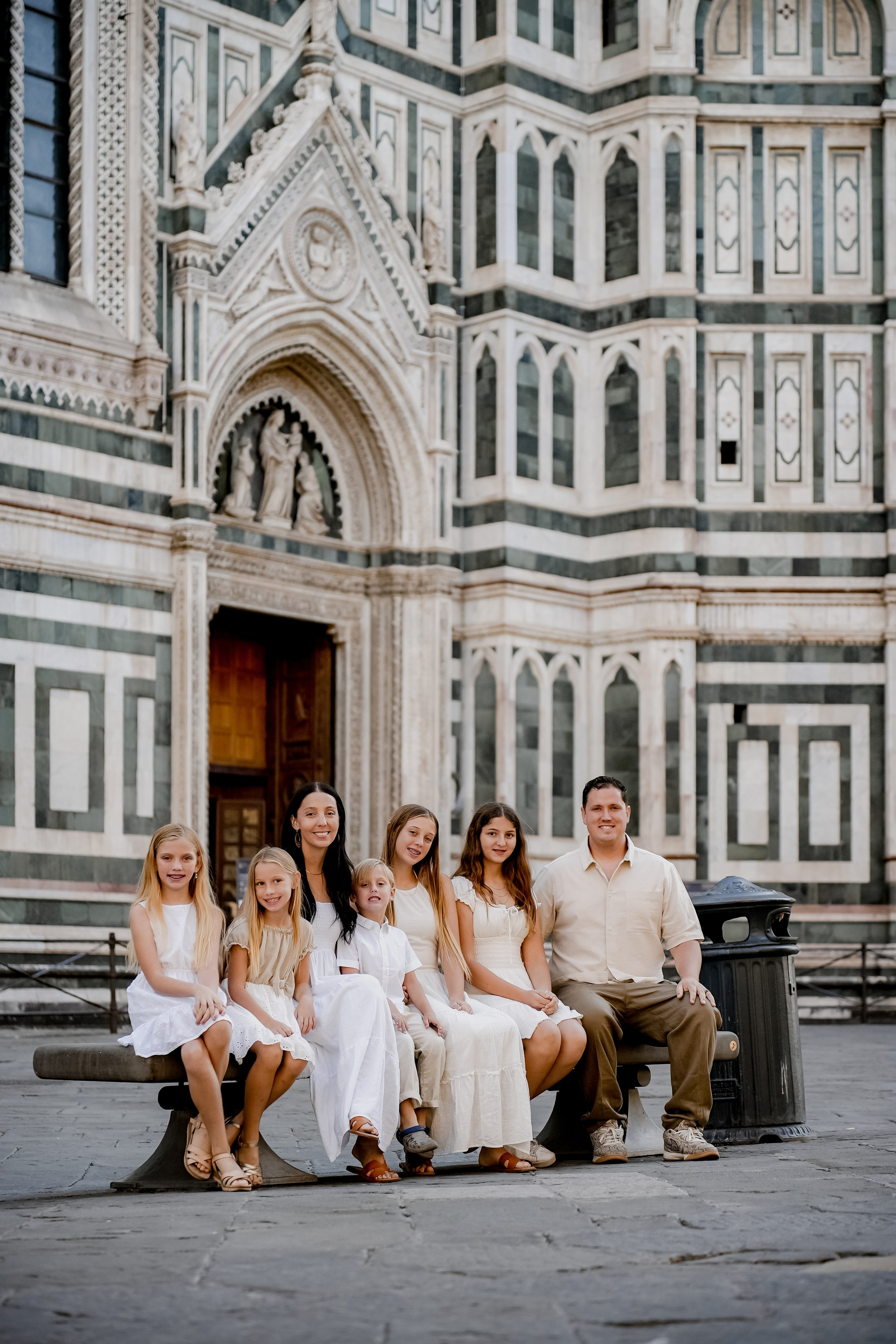Stella & Family. Wedding Photographer in Italy