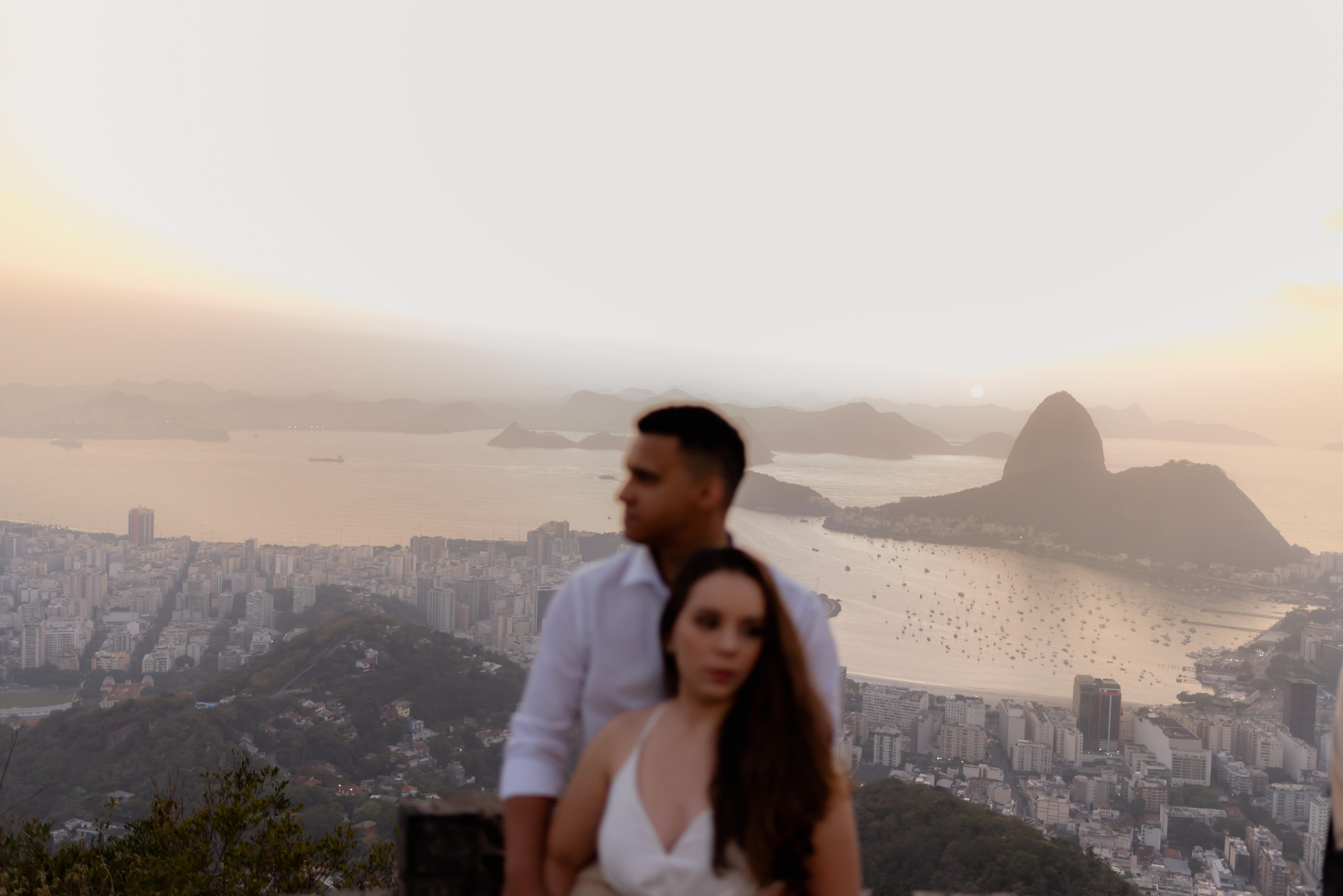 Pré Wedding no Rio de Janeiro • Maria Eduarda e Gabriel. Barizon Fotografia | Fotógrafo de Casamentos, Ensaios e Eventos | Paraná