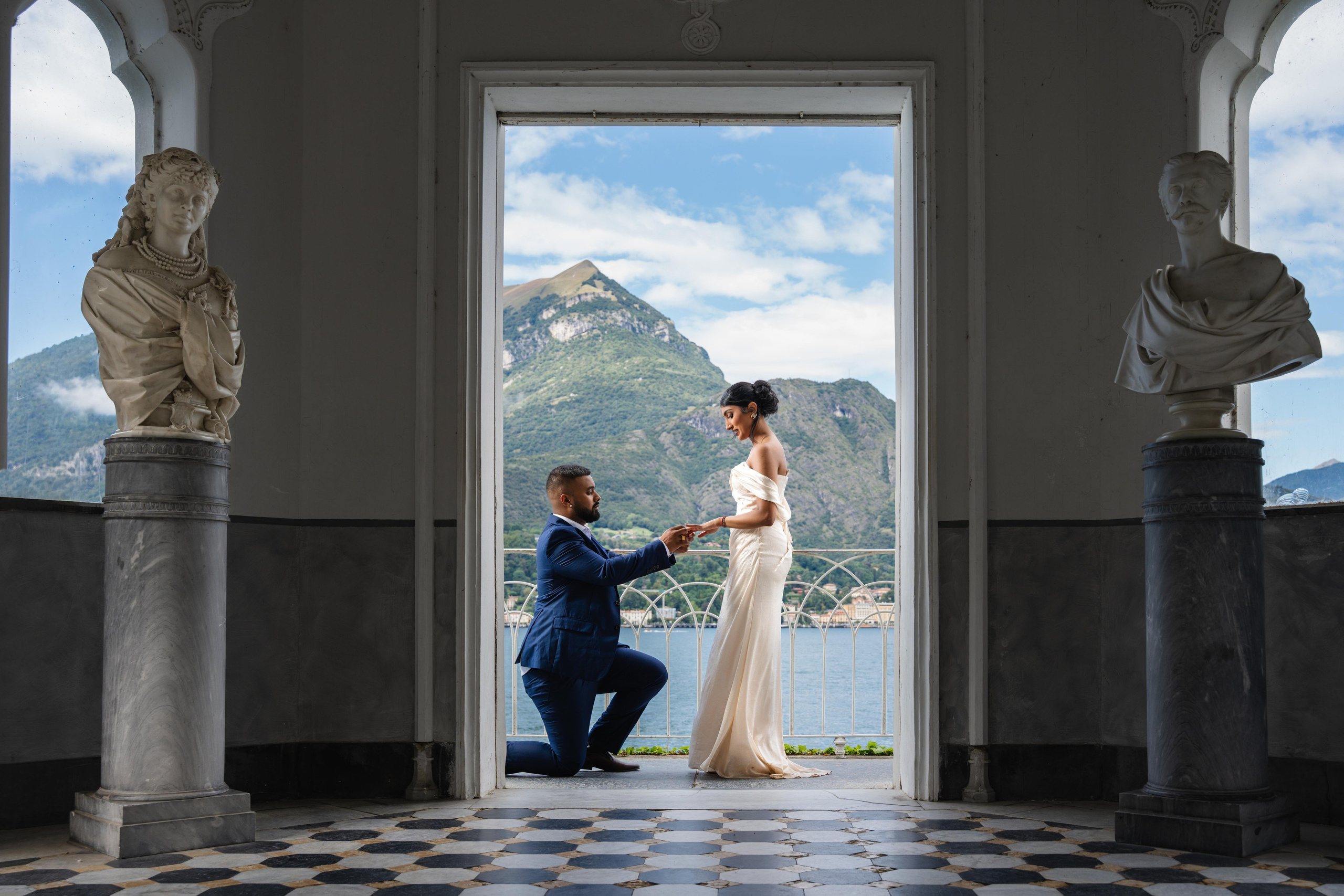 Como. MG Alizada Photography. Proposal and Engagement photographer in Italy