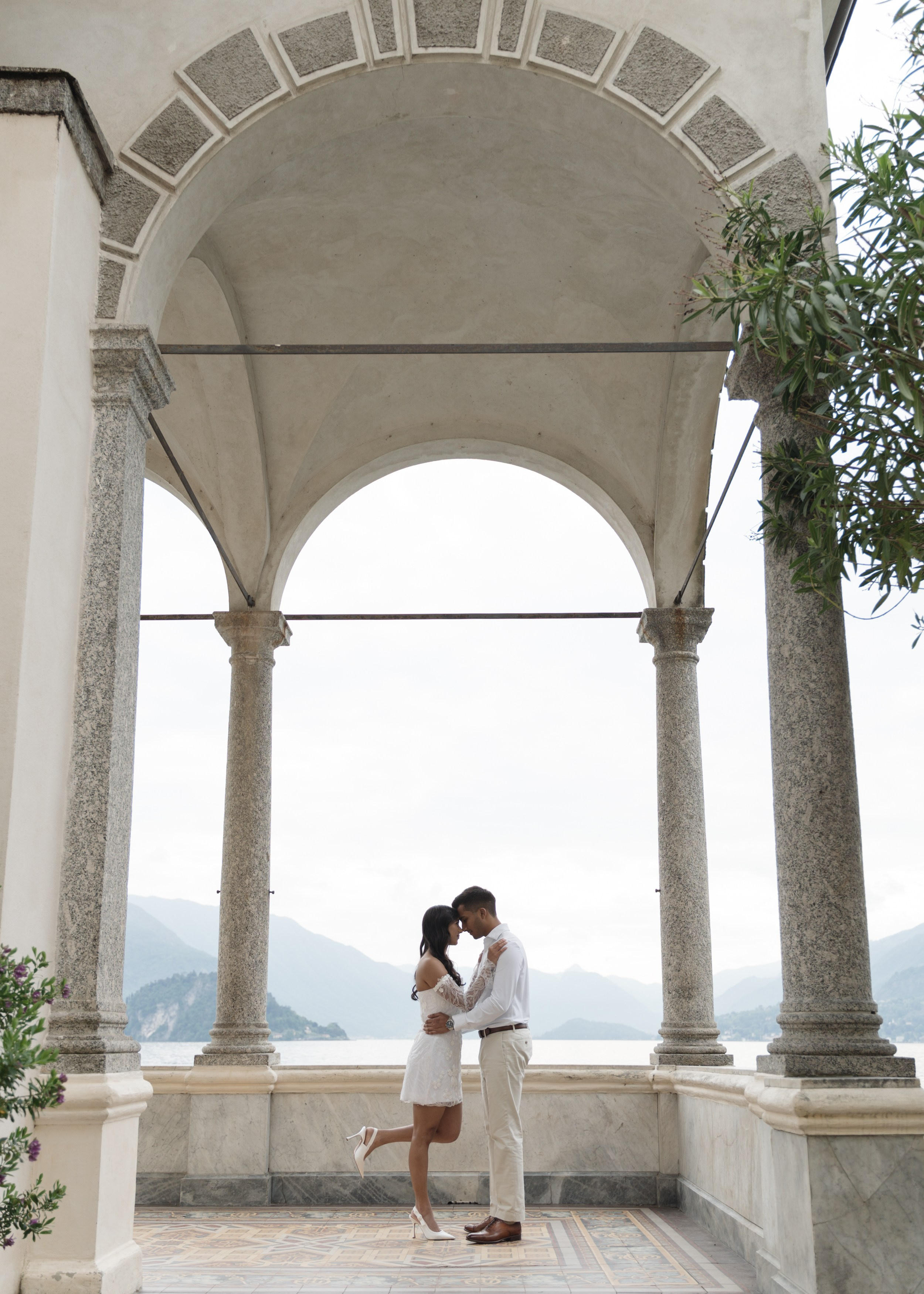 Villa Monastero Secret Proposal. Proposal Photographer in Lake Como