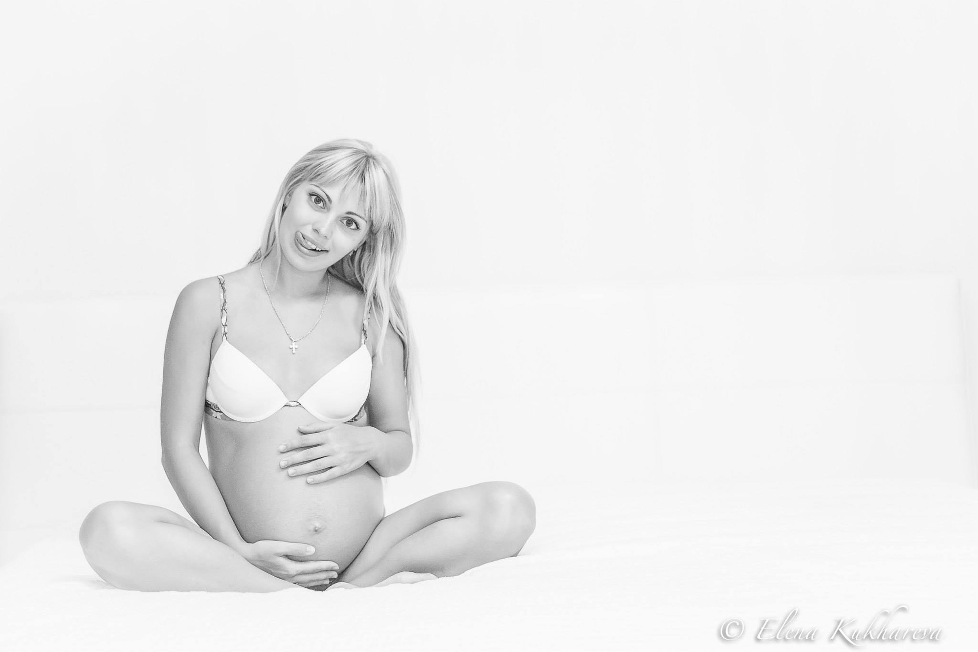 Maternity. Elena Kukhareva