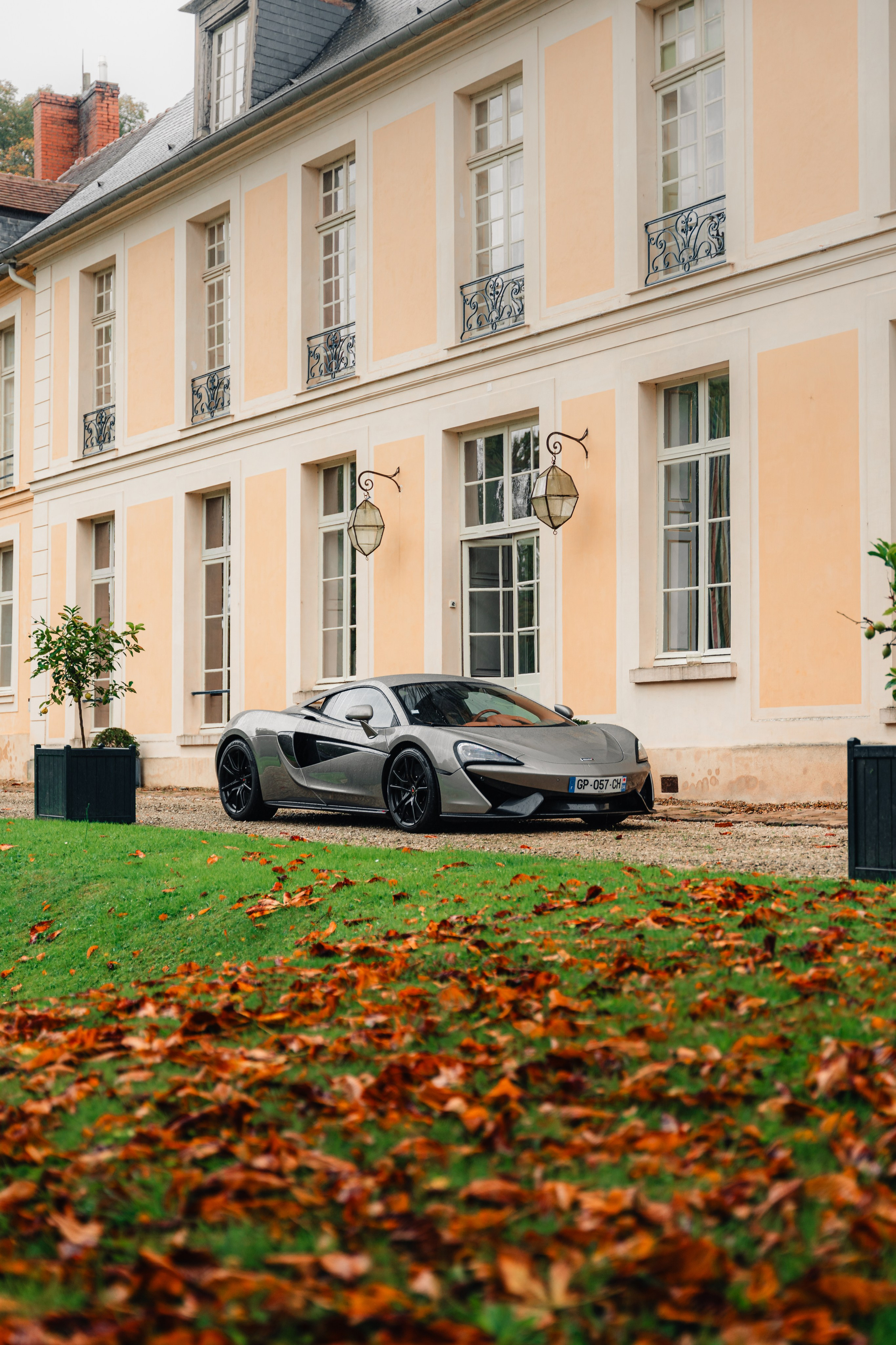 McLaren 570s. Photographe de voitures à Paris — Vitalii Motruk