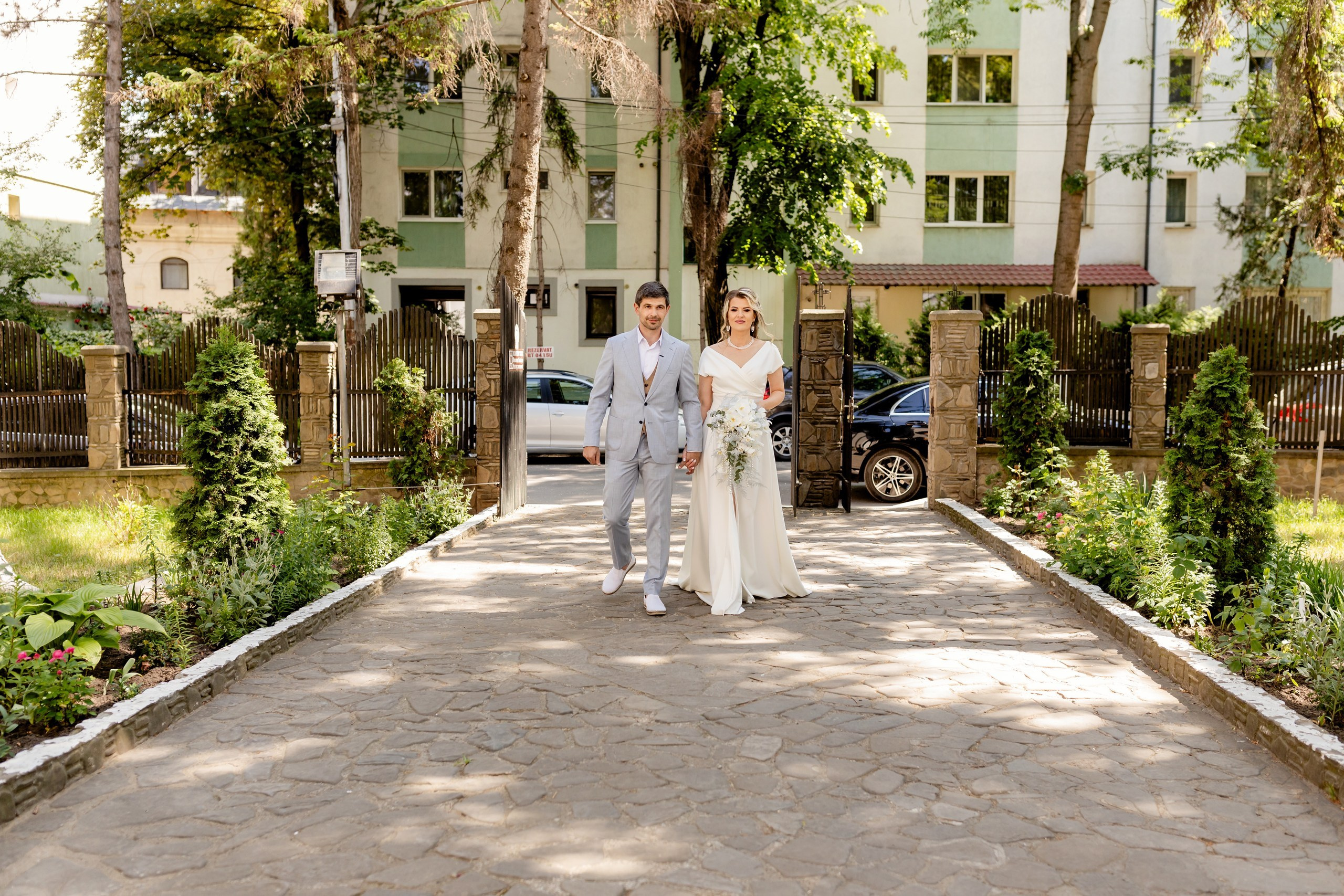 servicii foto video Botoșani. fotograf Botoșani . Alin Chirila fotograf. fotograf nunta. fotograf nunta Botosani.- Fotografii nuntă Daniel & Bianca 2024 – momente de neuitat  - Nuntă Daniel & Bianca 2024 – iubire și fericire în fiecare fotografie  - Detalii din ziua nunții Daniel & Bianca 2024 – rochie de mireasă și buchet  - Daniel & Bianca 2024 – ședință foto nuntă romantică  - Fotograf profesionist nuntă Botoșani, Daniel & Bianca 2024  - Imagini din ziua nunții Daniel & Bianca – momente pline de emoție  - Nuntă Daniel & Bianca 2024 – dragoste și fericire în fiecare cadru  - Fotografii nunta Daniel & Bianca – momente de vis și frumusețe