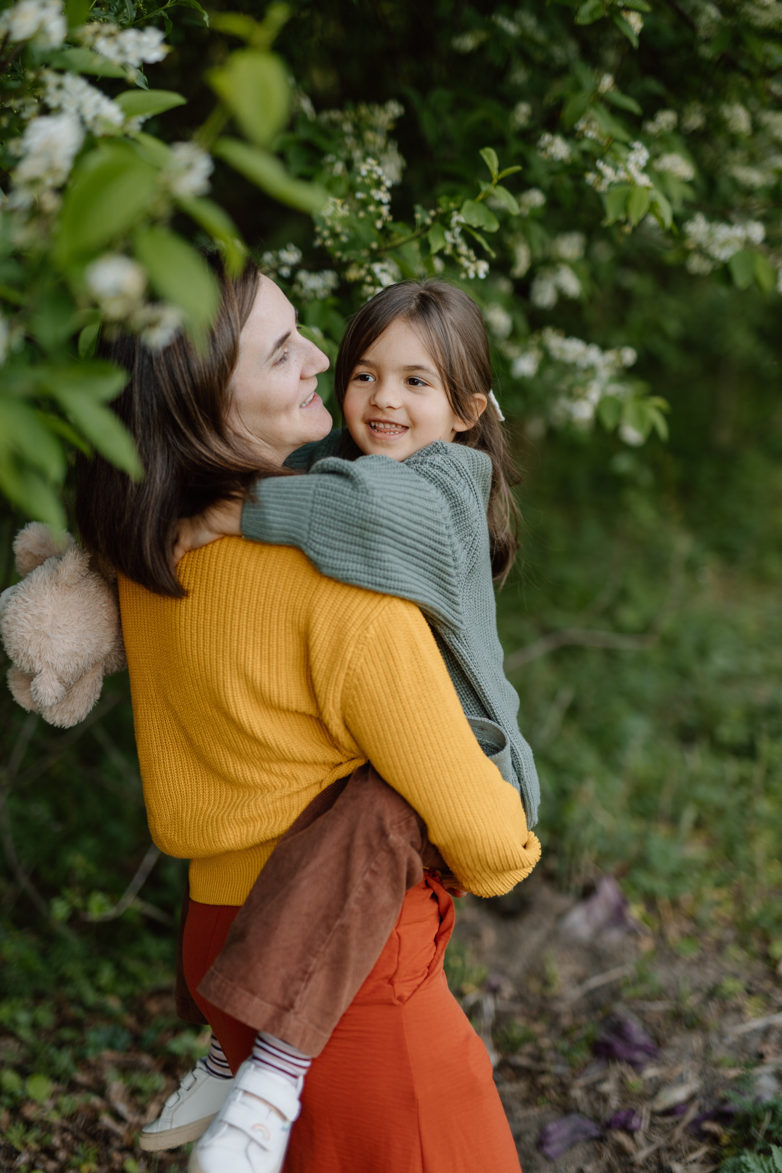 Cristina & Elena — Family. Main