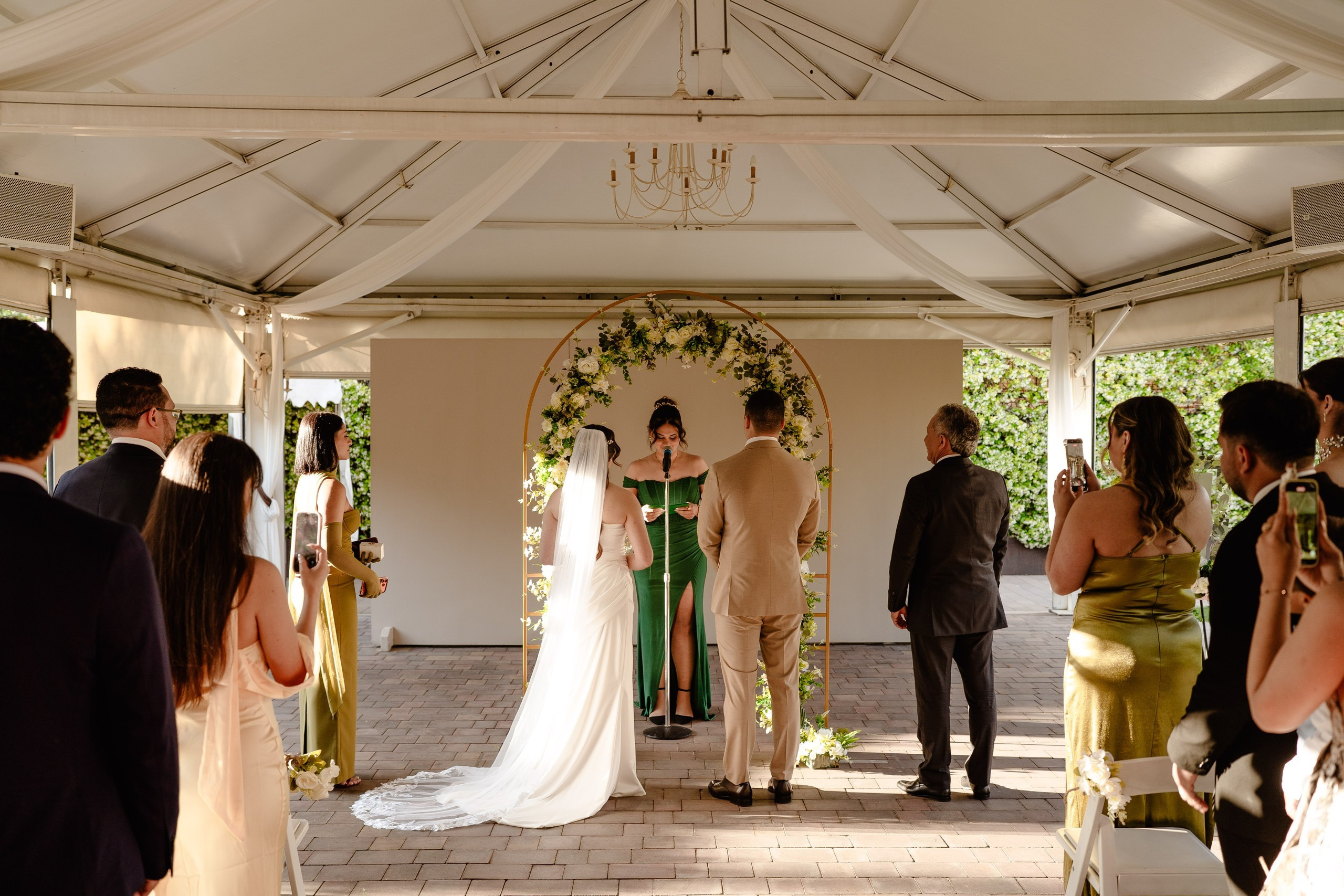 Spring Wedding in Madrid | Romantic Afternoon Wedding Photography