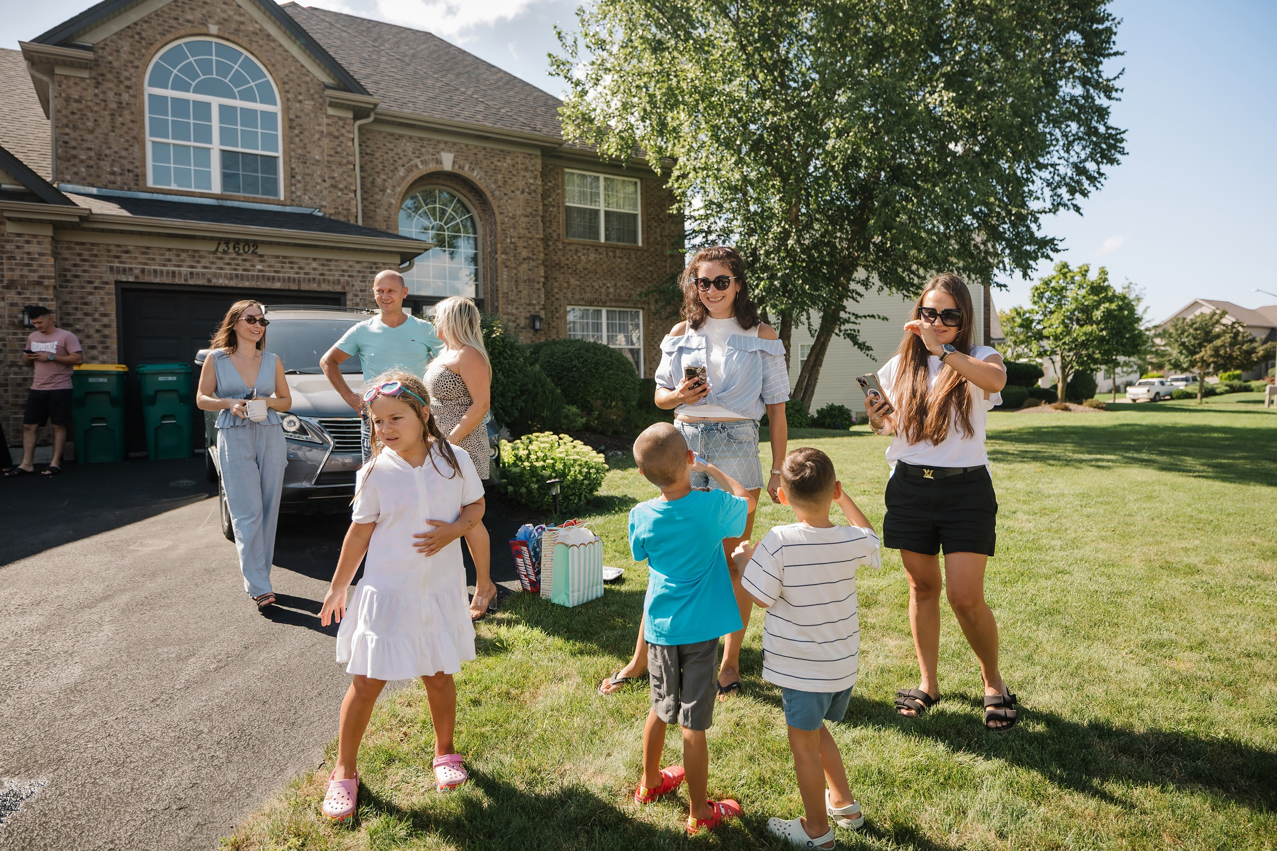 Birthday Party. Wedding family event photographer in Chicago Nick Yushevich