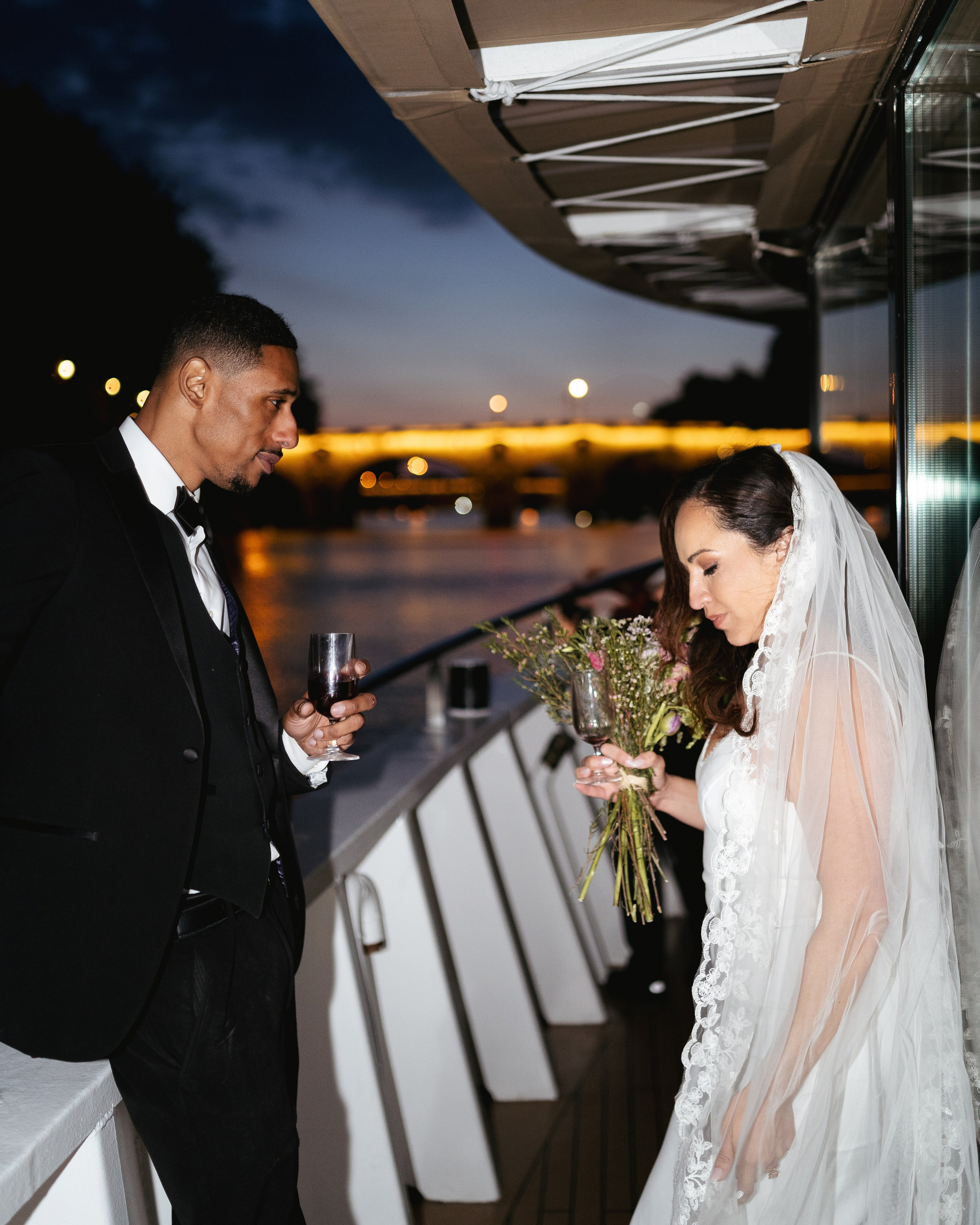 Séance Photo de Mariage à Paris - Photographie de Mariage | Eugenia Andres. Photographe à Genève - Eugenia Andres