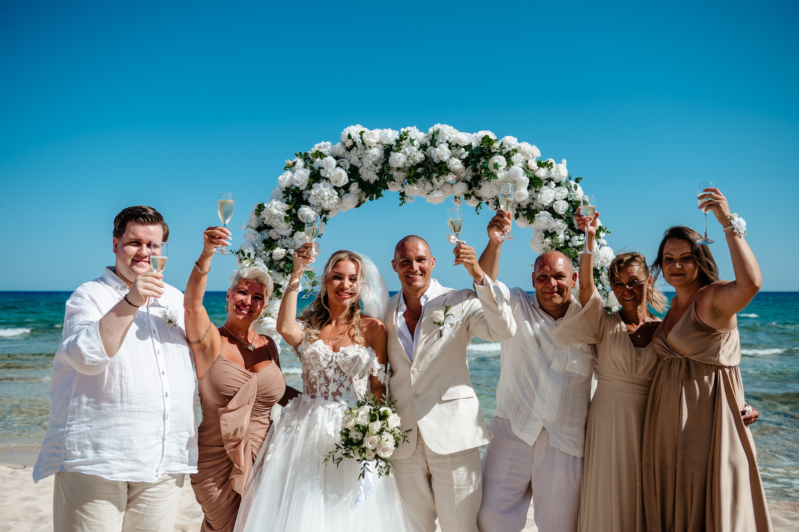 Sirens beach ceremony. AdrianOltean.wfolio.pro