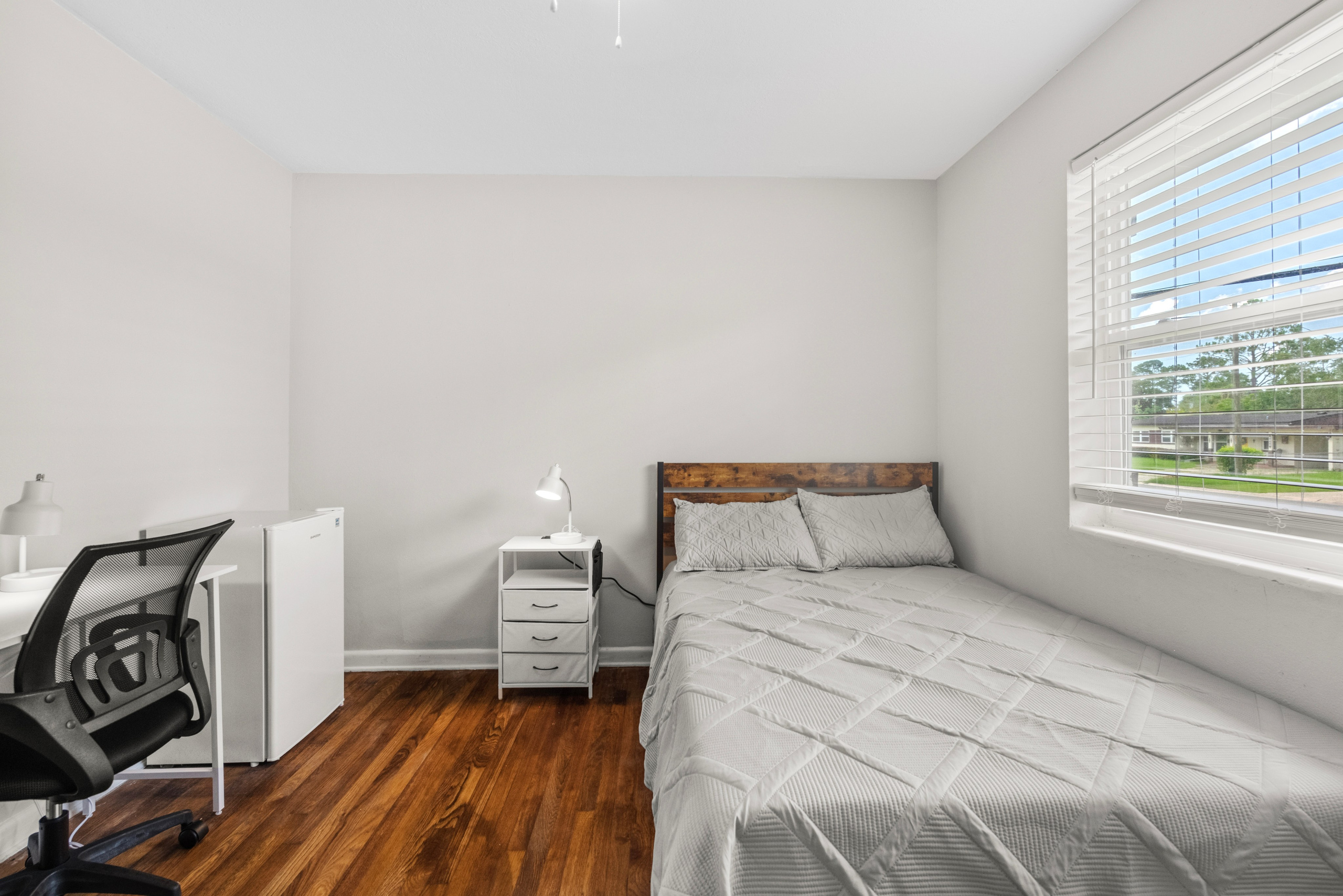 Angol Pl, Jacksonville, Fl 32 210