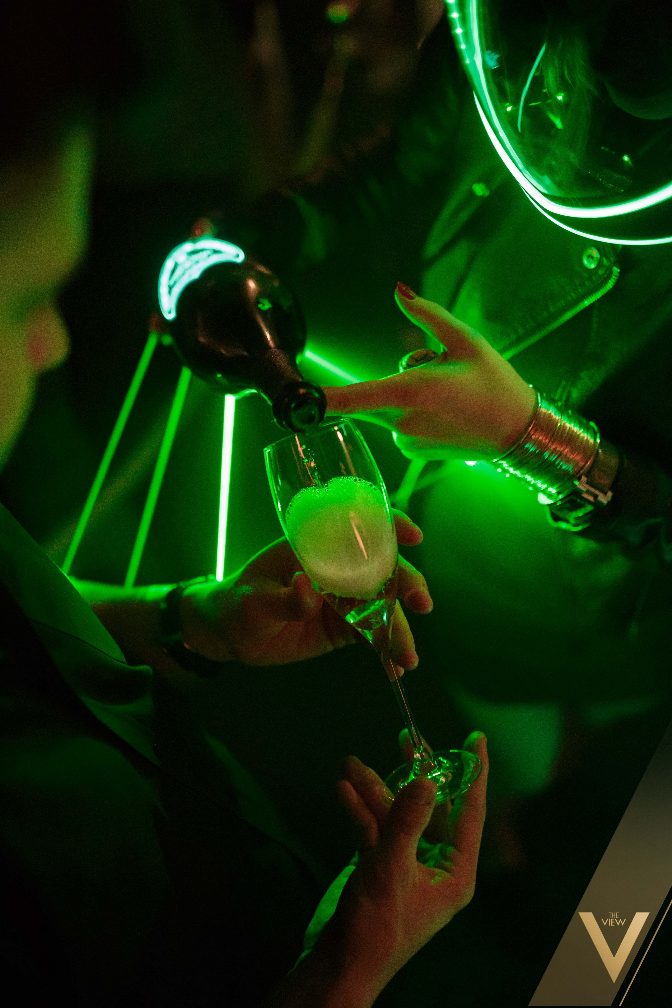 Parties. Alex Kibuk — Fotografia Imprez Firmowych i Eventów w Warszawie