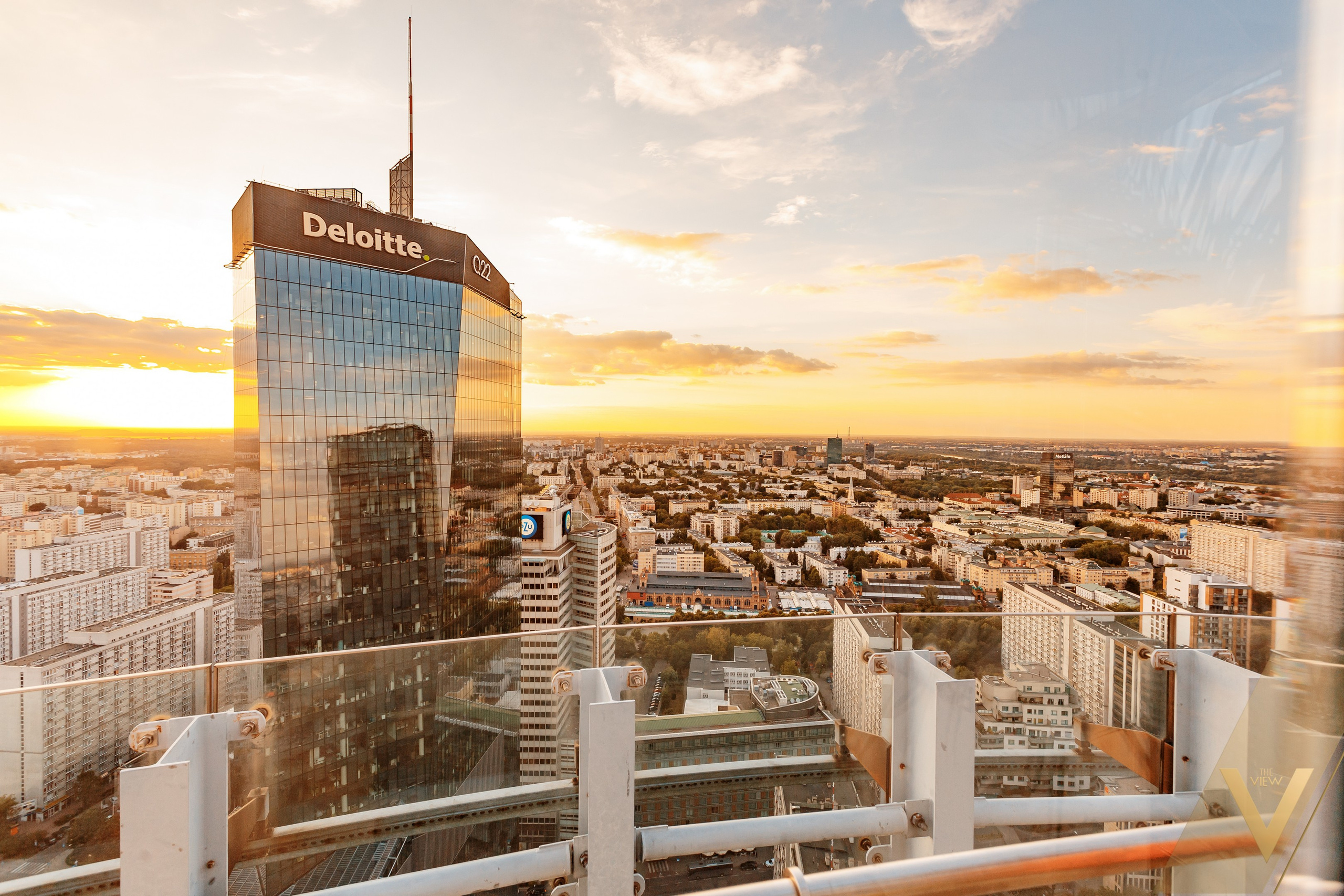 Parties. Alex Kibuk — Fotografia Imprez Firmowych i Eventów w Warszawie