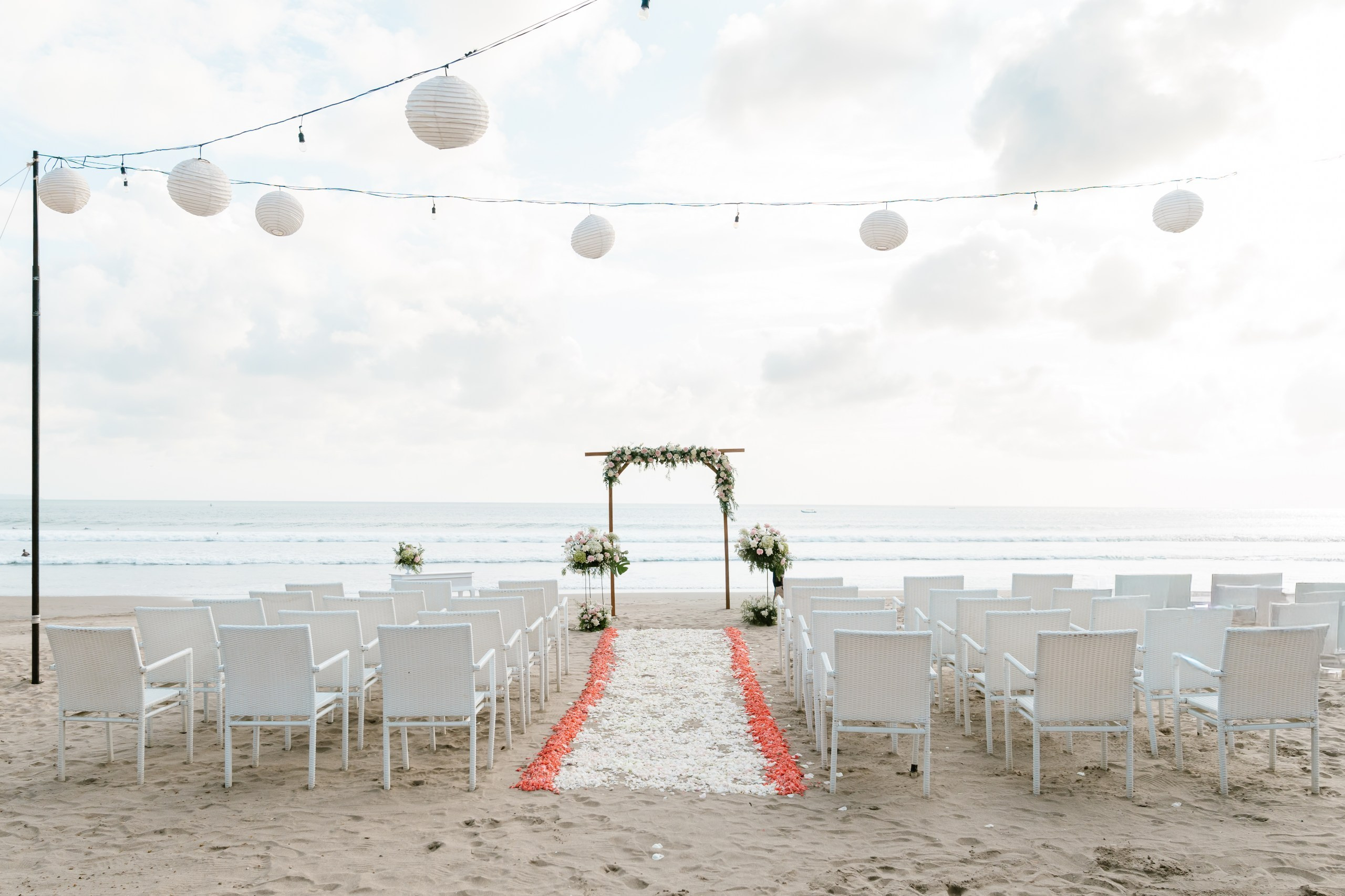 Ethan & Alyshia. Female Photographer in Bali