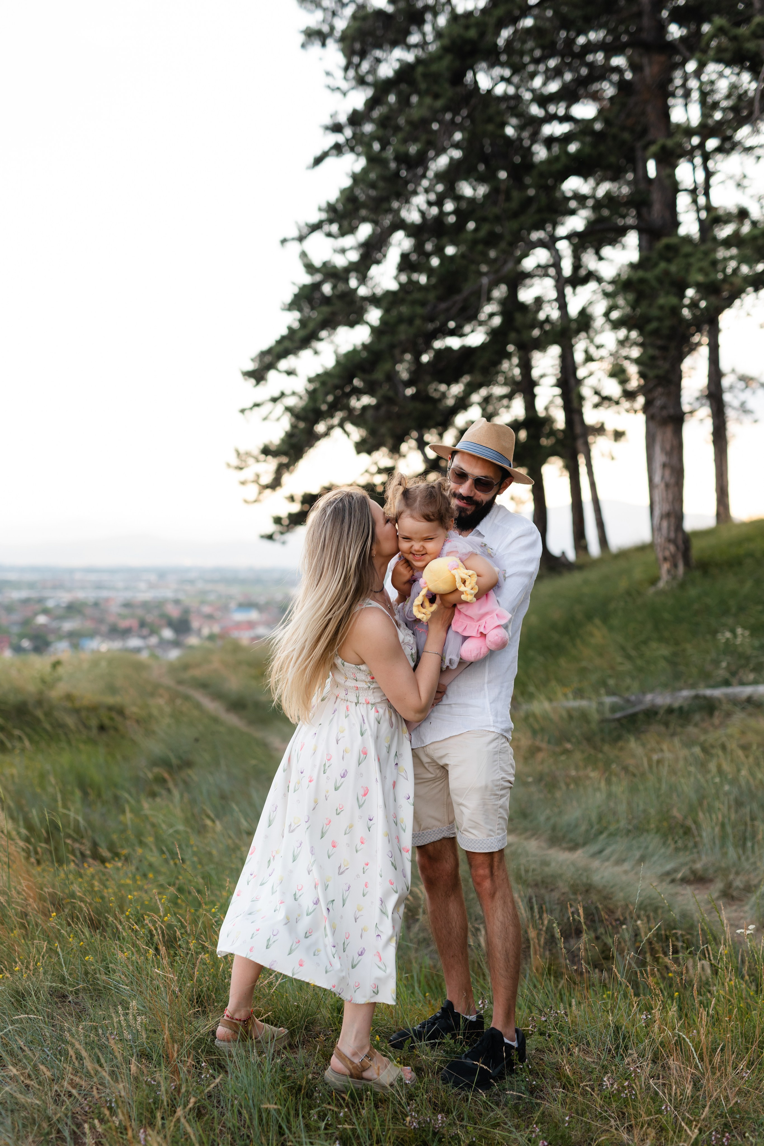 Nico, Luci & Ilaria — Family. Main