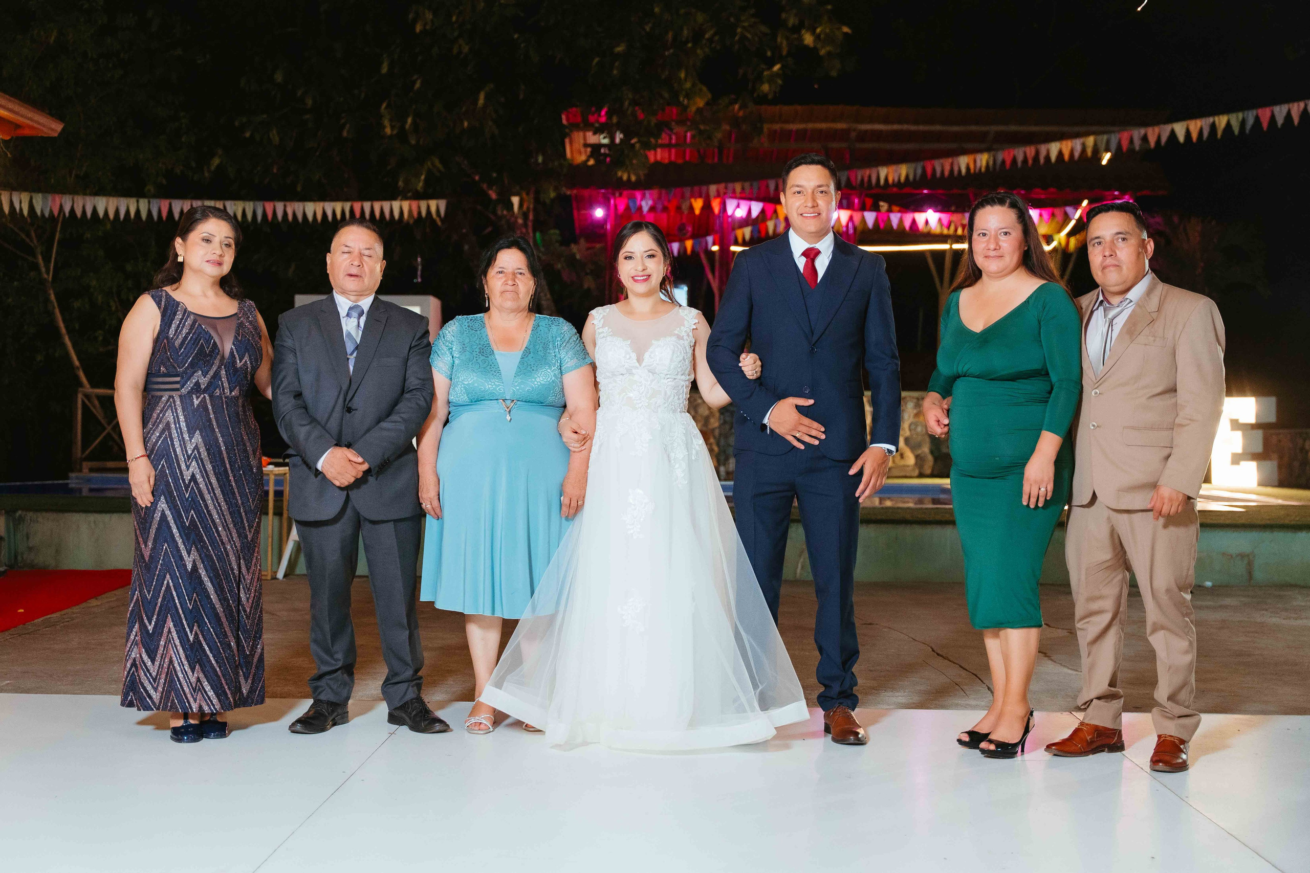 Jennifer y Vladimir. Fotógrafo de bodas en Loja Ecuador | Piero Alvarez PH