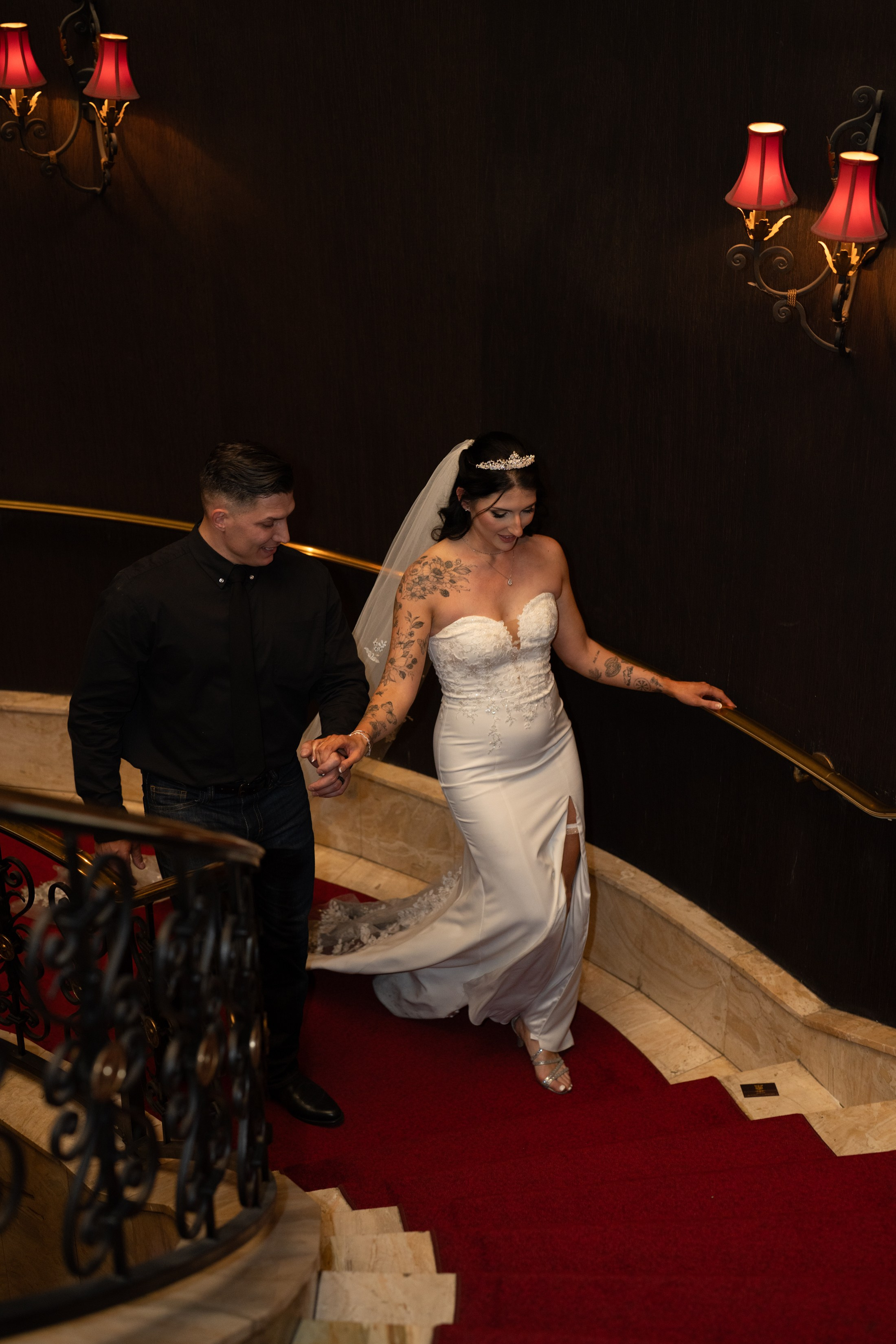 Krystina&Raymond. Wedding & elopement photographer Viktoriya Kravtsov. Las Vegas