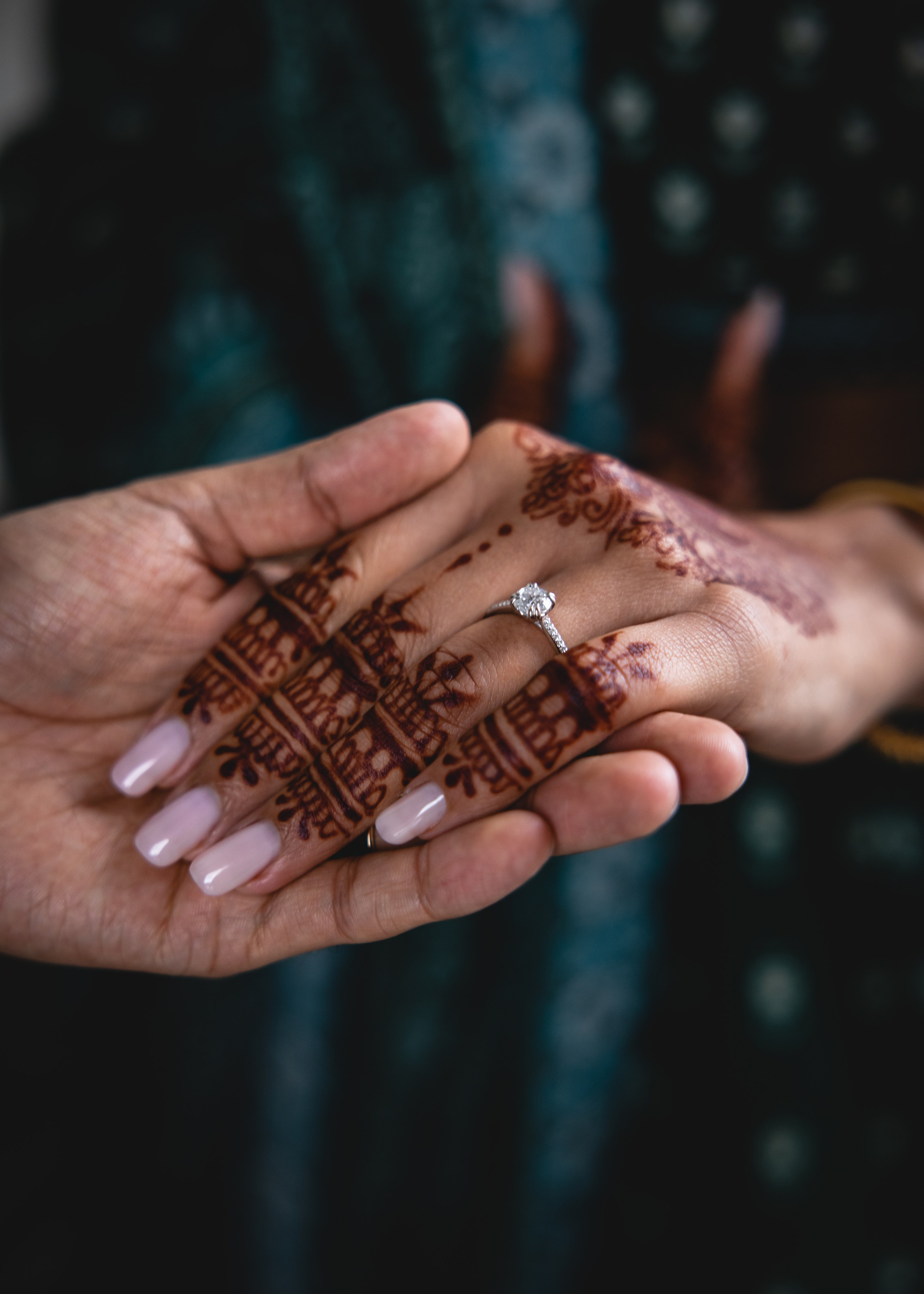 Indian style. Professional wedding photographer in Copenhagen, Denmark — Julia Byron